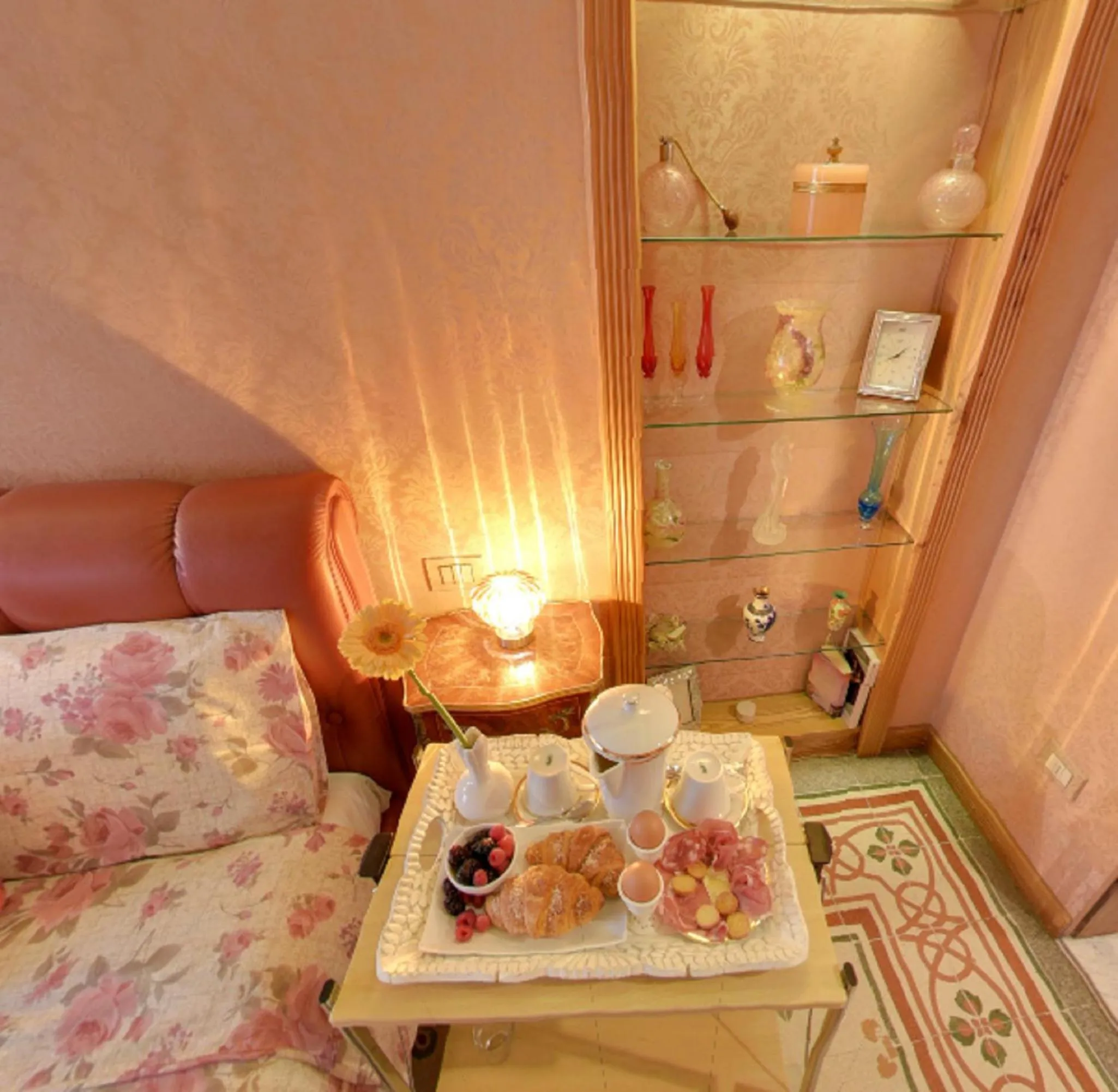 Continental breakfast in B&B Cavour10 Firenze