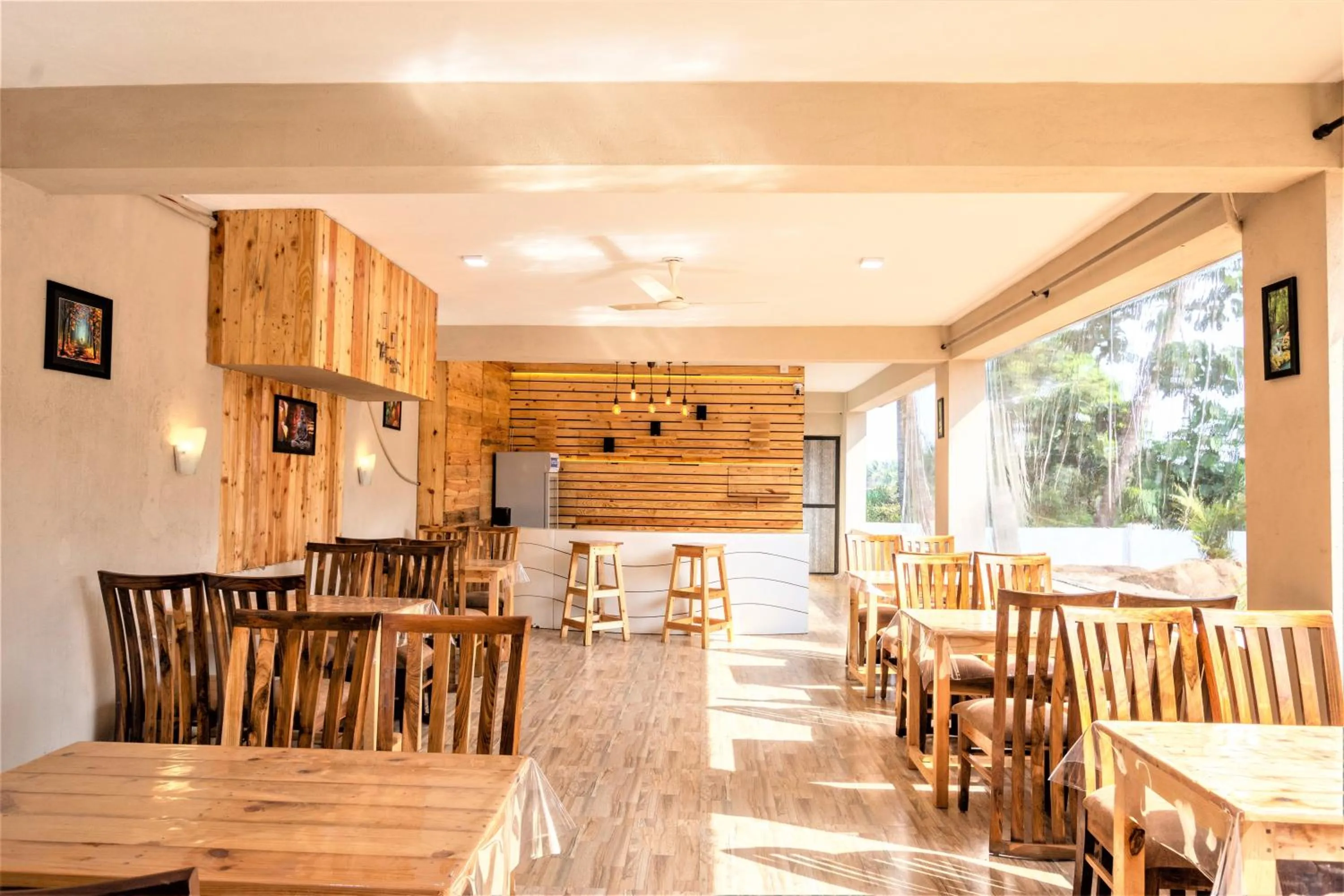 Restaurant/places to eat in Casa Da Village Calangute Goa