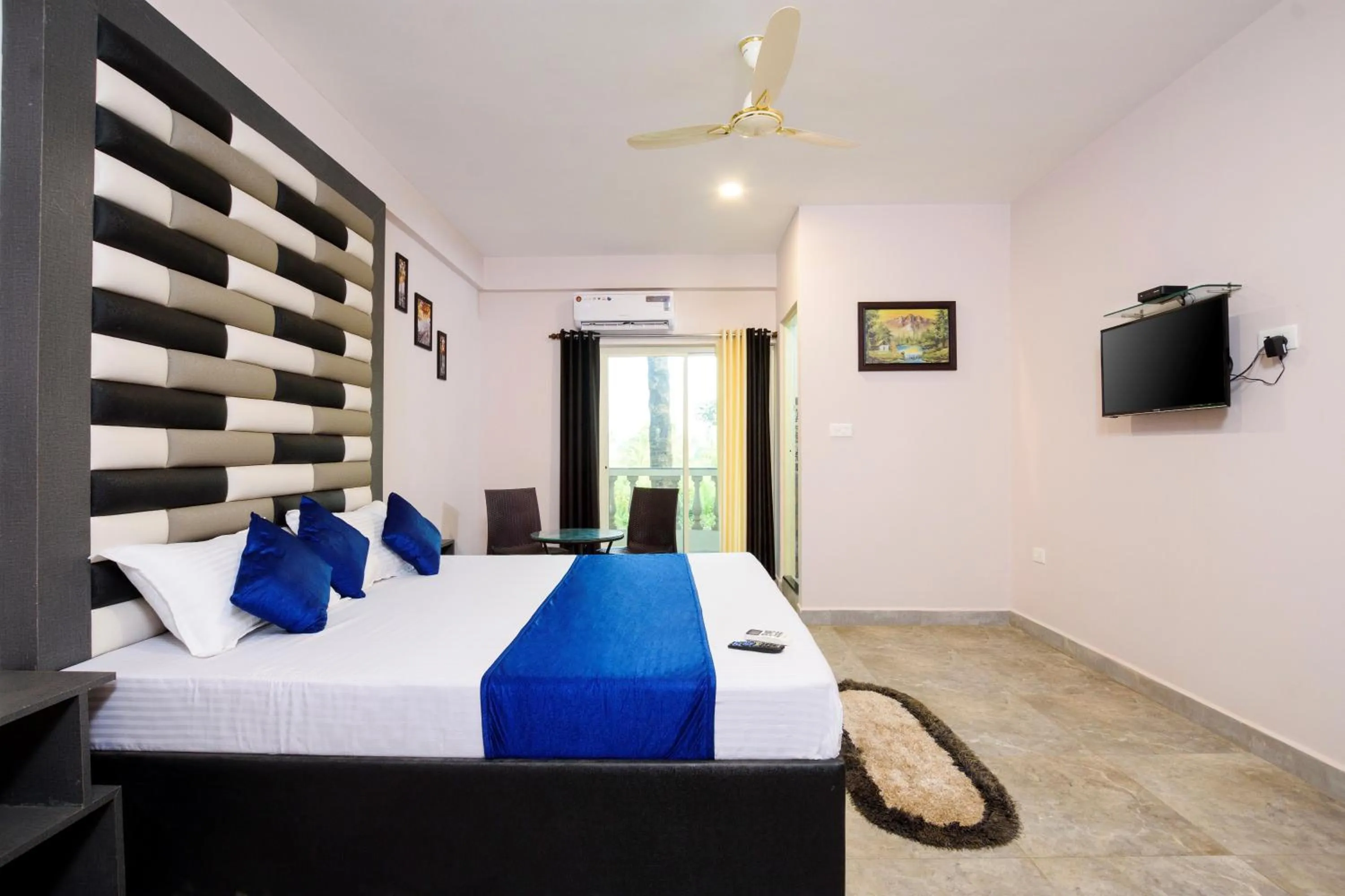 Bedroom, Bed in Casa Da Village Calangute Goa