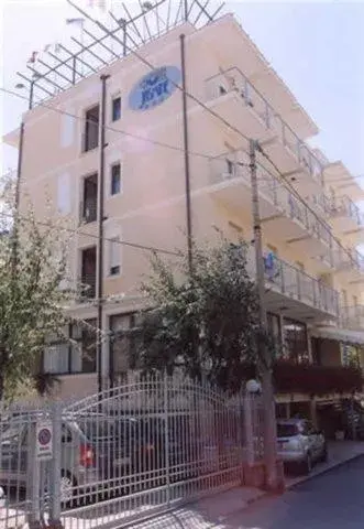 Property building in Hotel Jasmine Beach Property building in Hotel Jasmine Beach