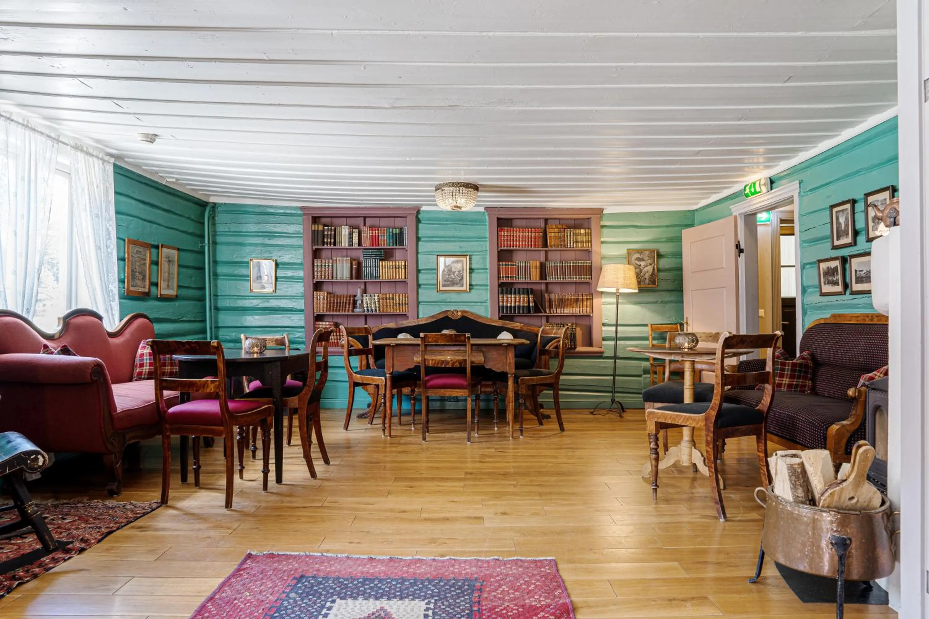 Living room in Kleivstua Hotel near Krokskogen