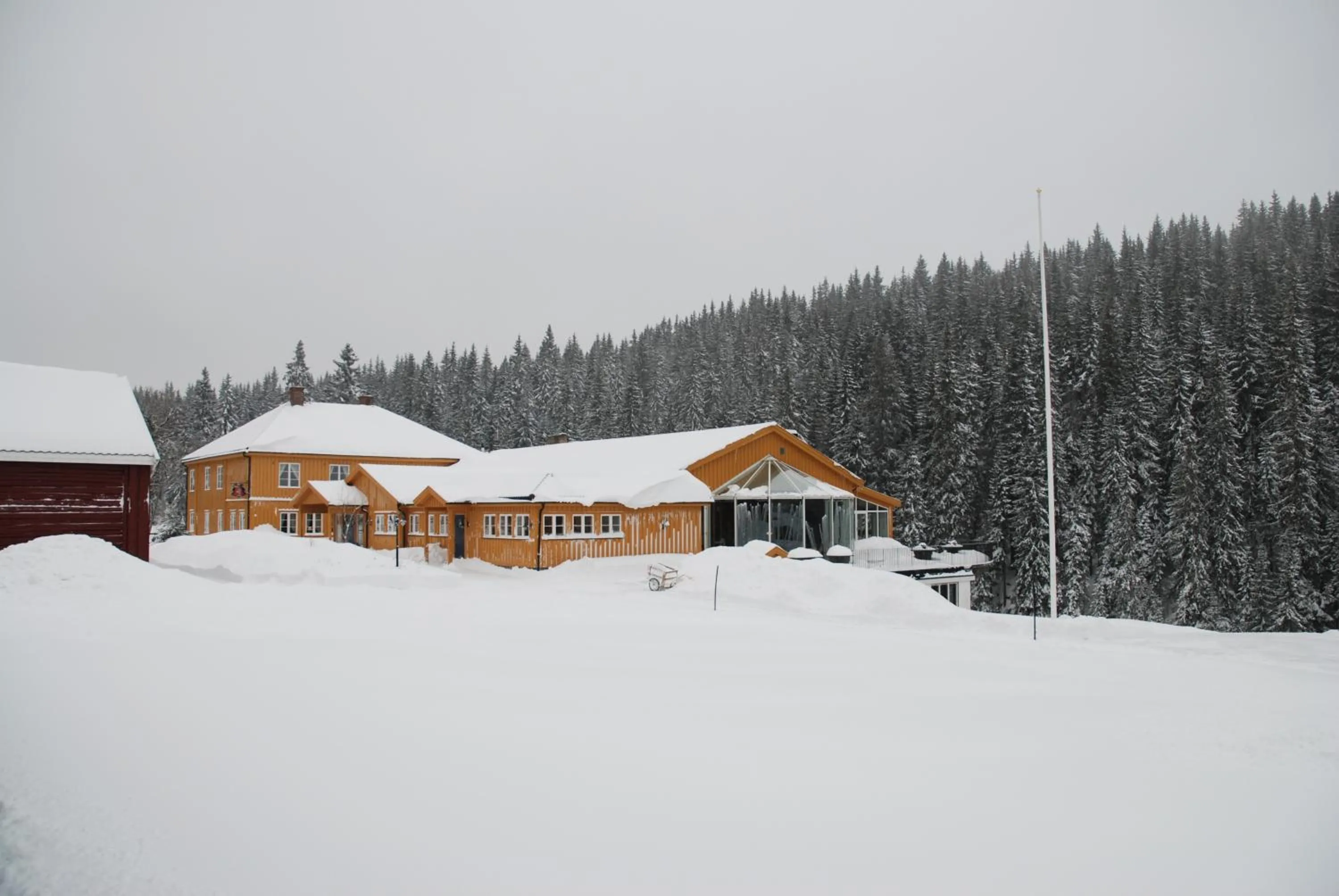 Property building in Kleivstua Hotel near Krokskogen