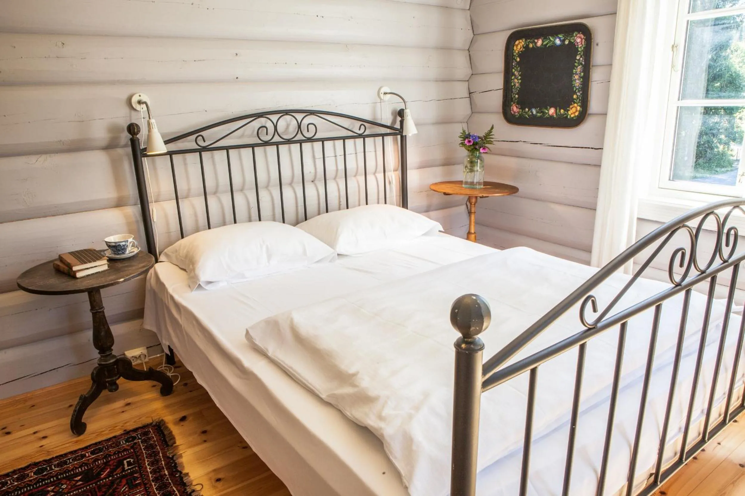 Bed in Kleivstua Hotel near Krokskogen