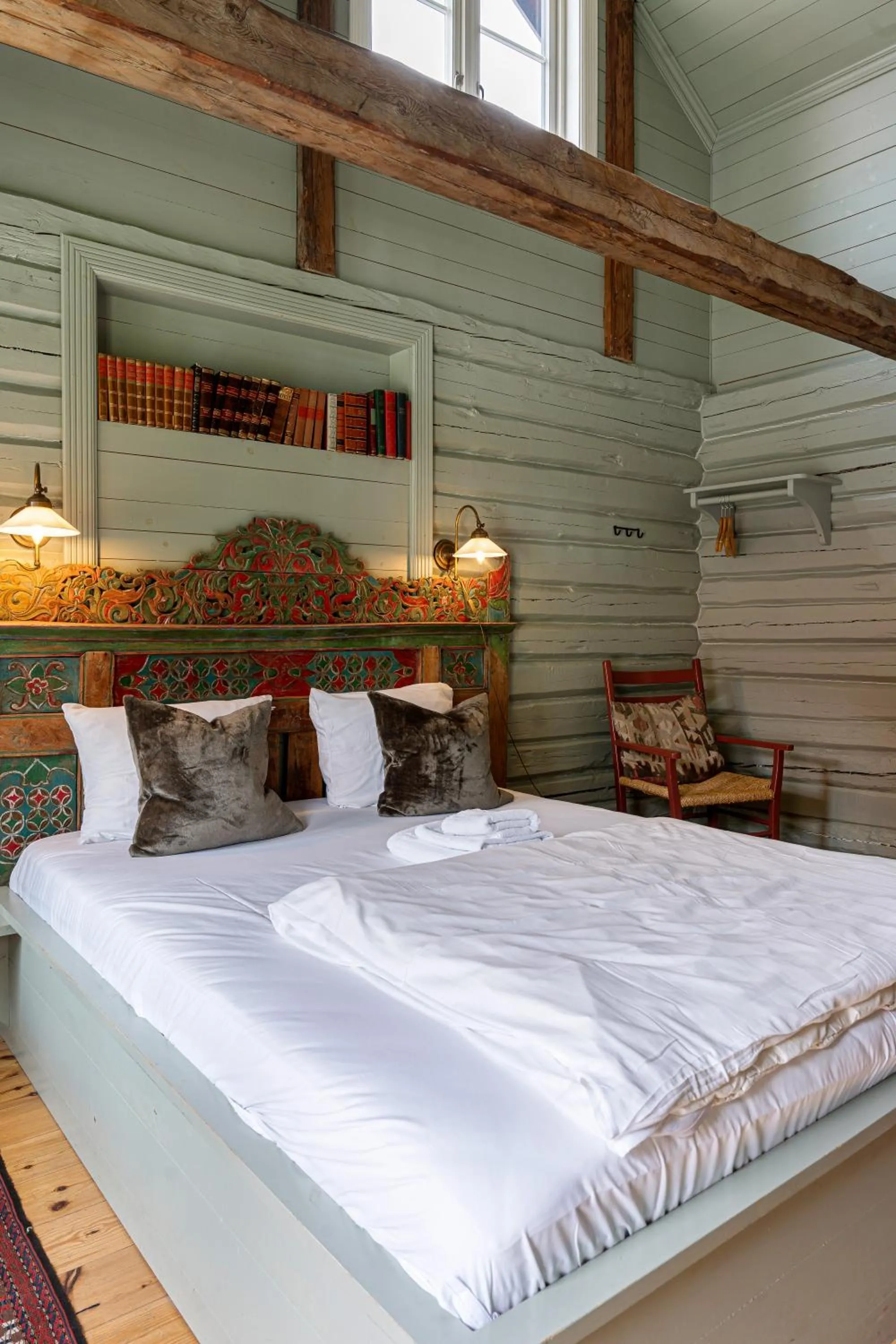 Bed in Kleivstua Hotel near Krokskogen