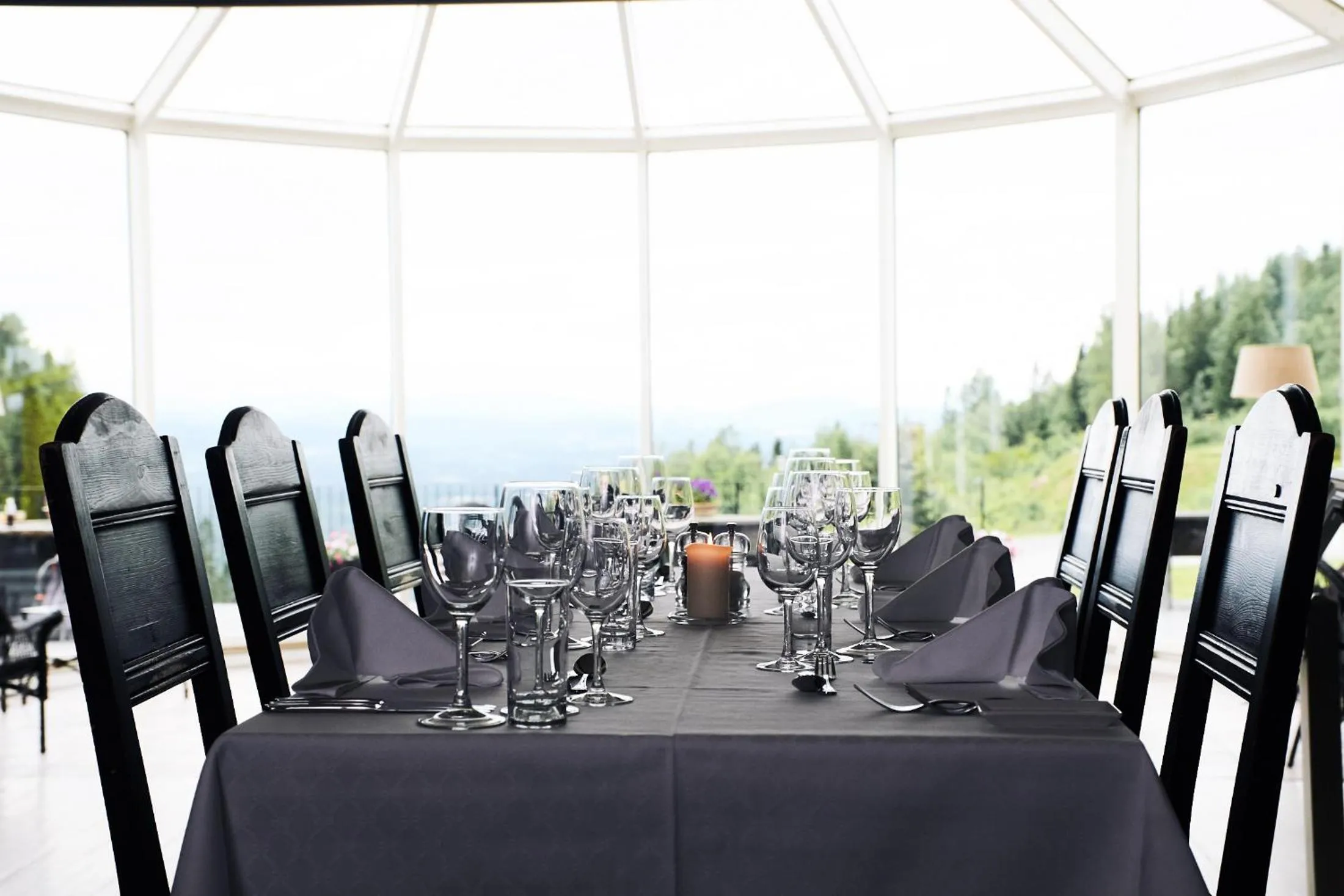 Dining area in Kleivstua Hotel near Krokskogen