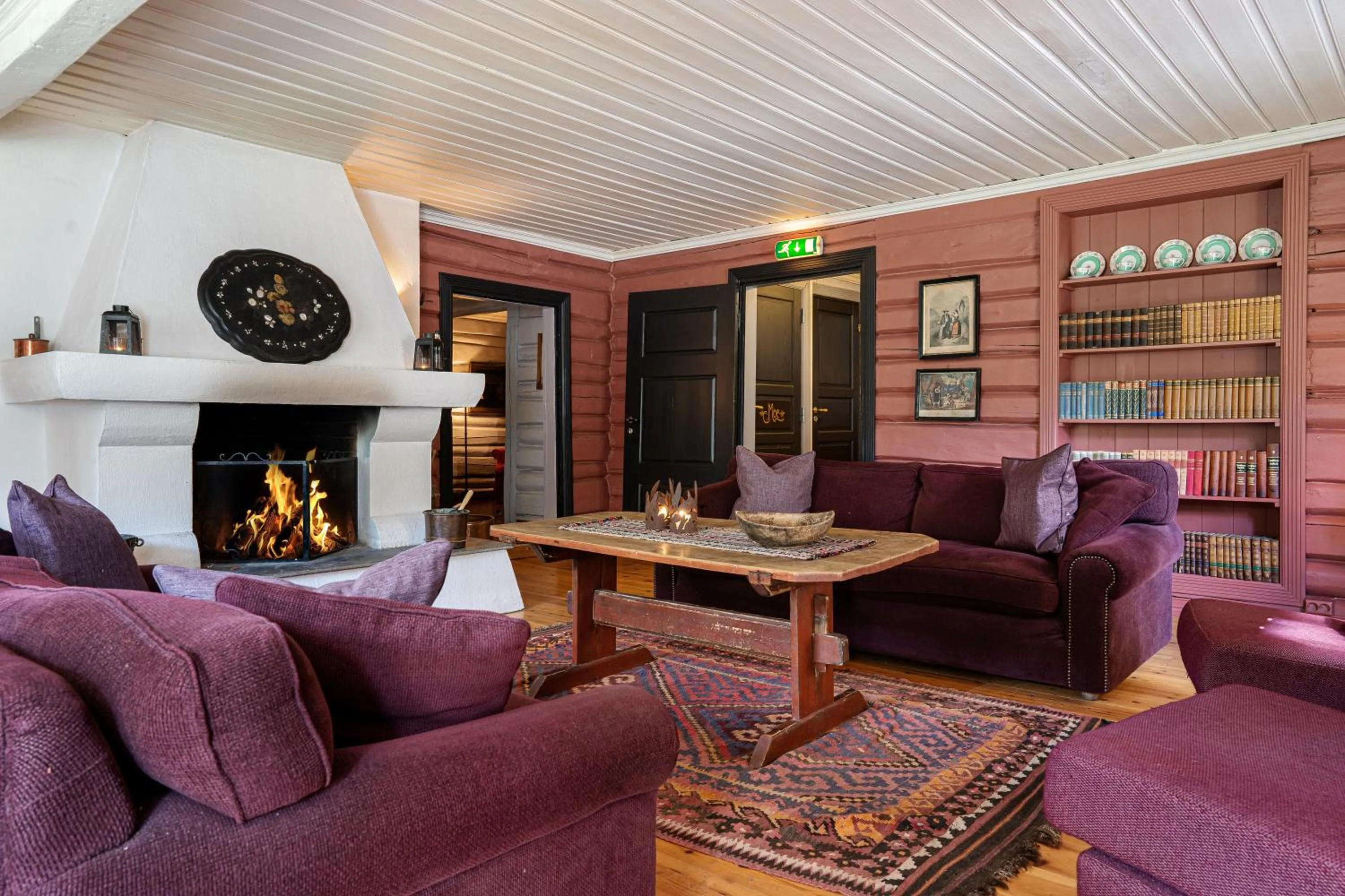 Living room in Kleivstua Hotel near Krokskogen