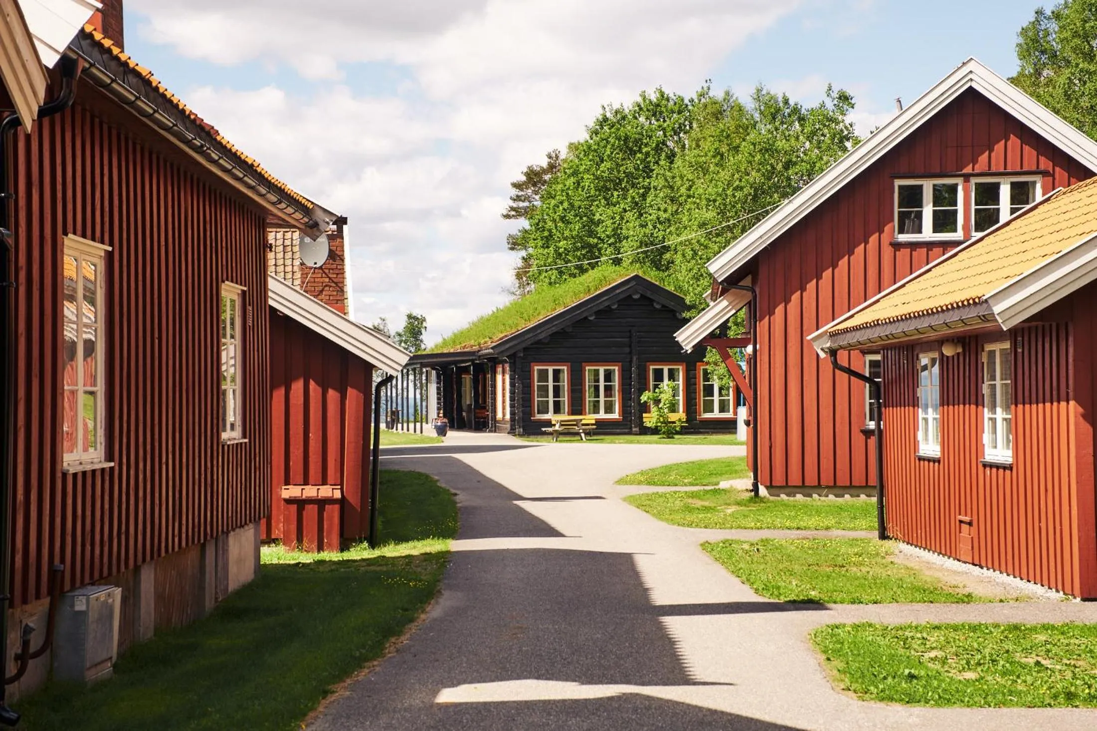 Property building in Kleivstua Hotel near Krokskogen