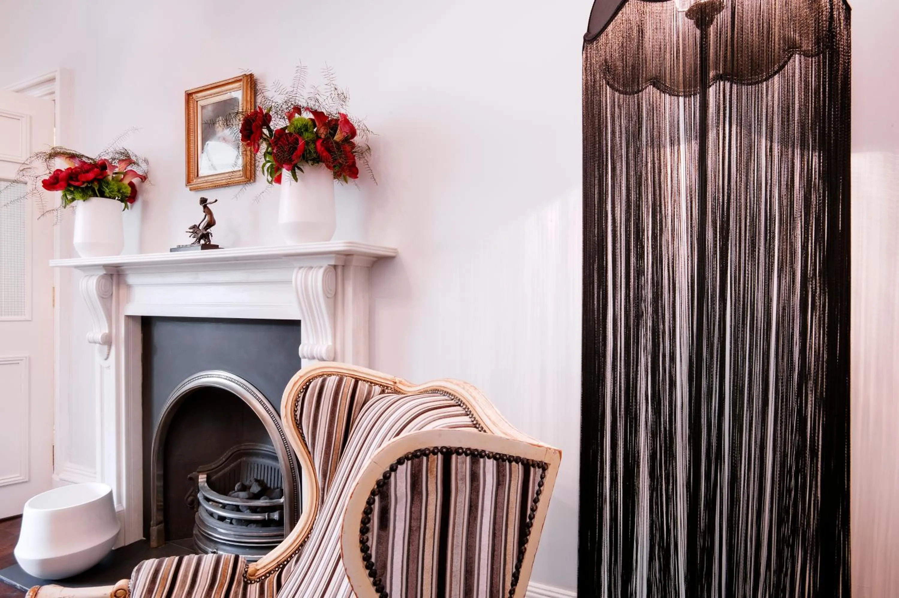 Facade/entrance in Southernhay House Hotel