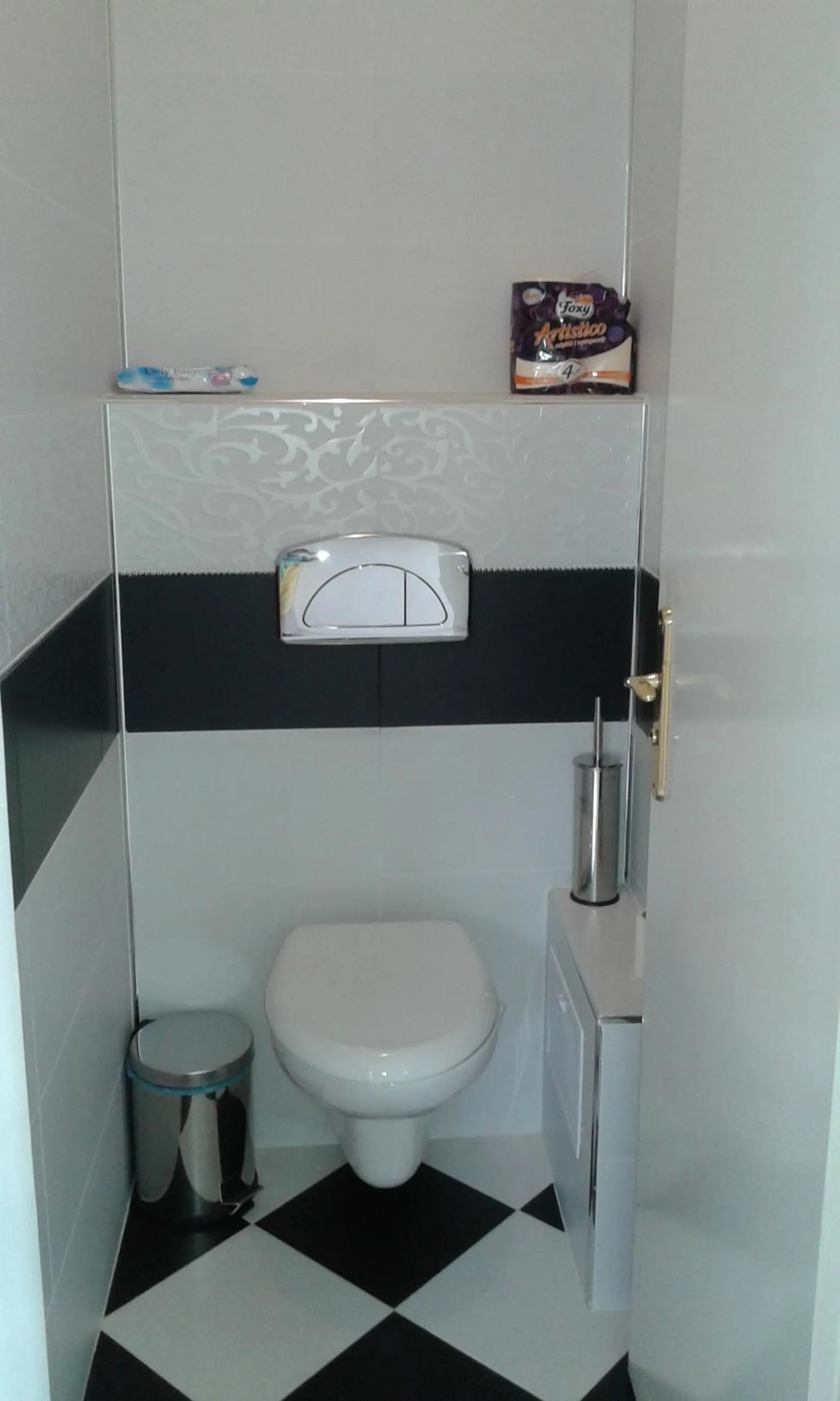 Toilet in Apartment Sagittarius