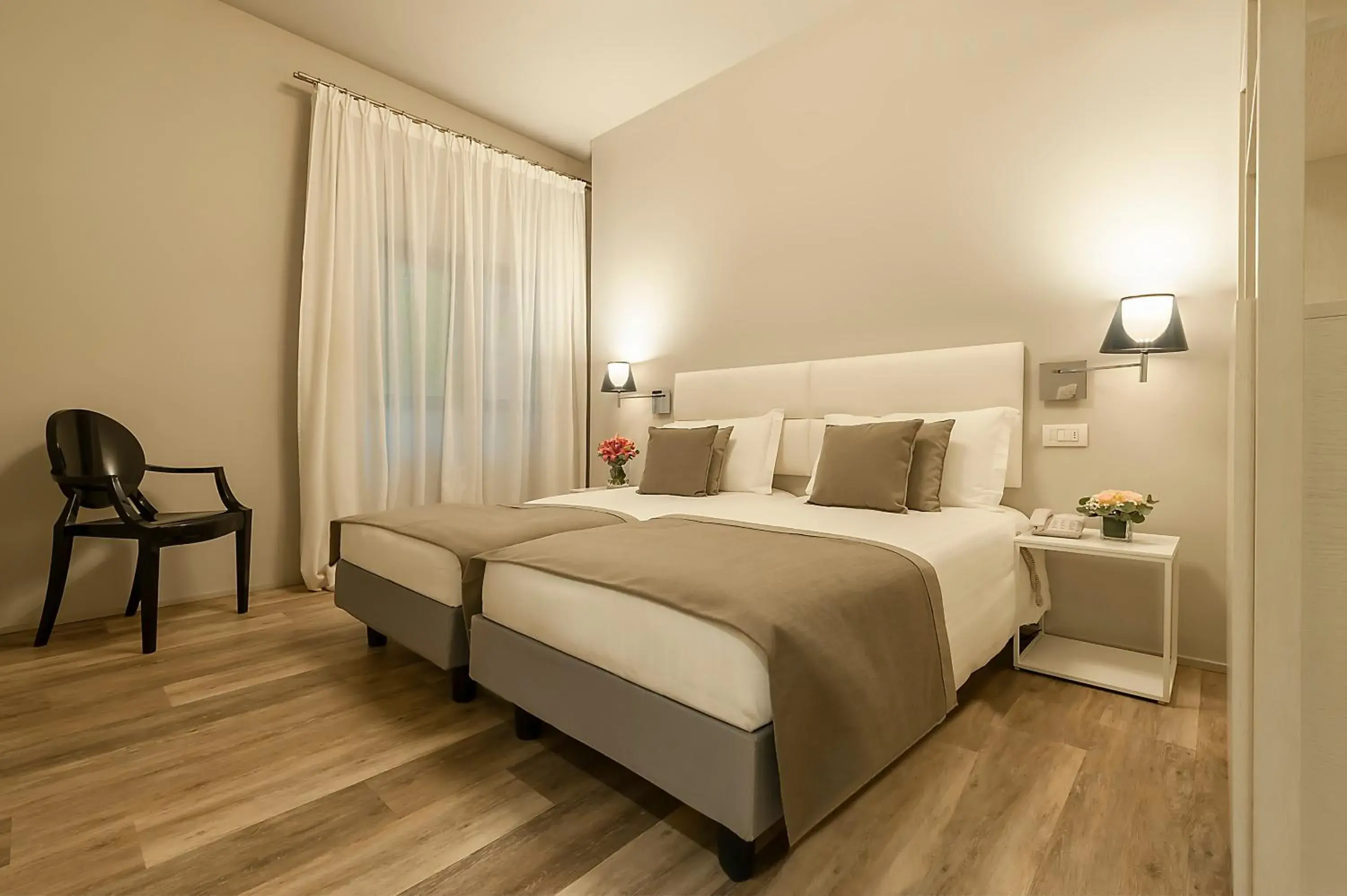 Decorative detail, Bed in Hotel Monte Meraviglia Decorative detail, Bed in Hotel Monte Meraviglia