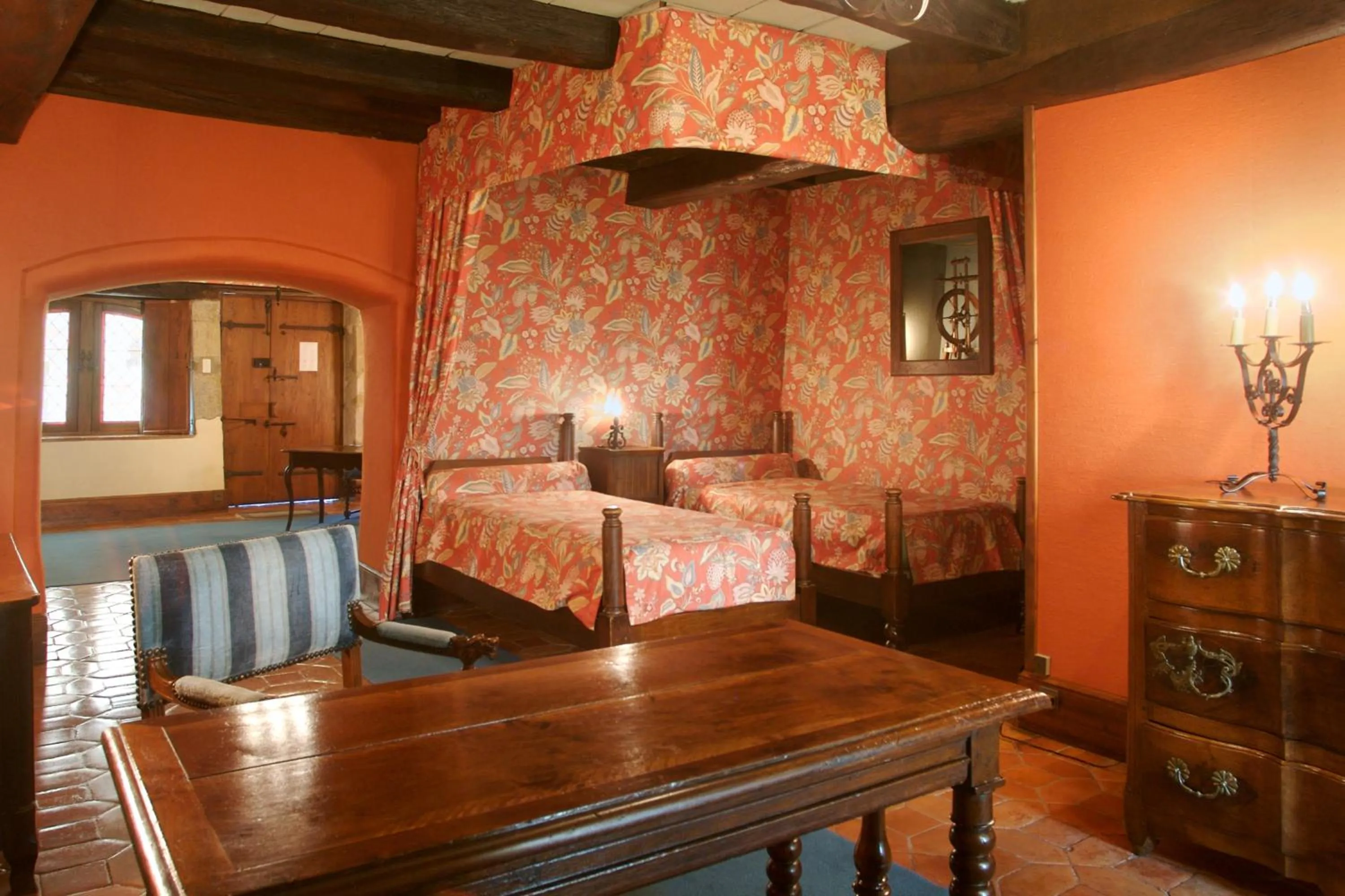 Hostellerie du Vieux Pérouges