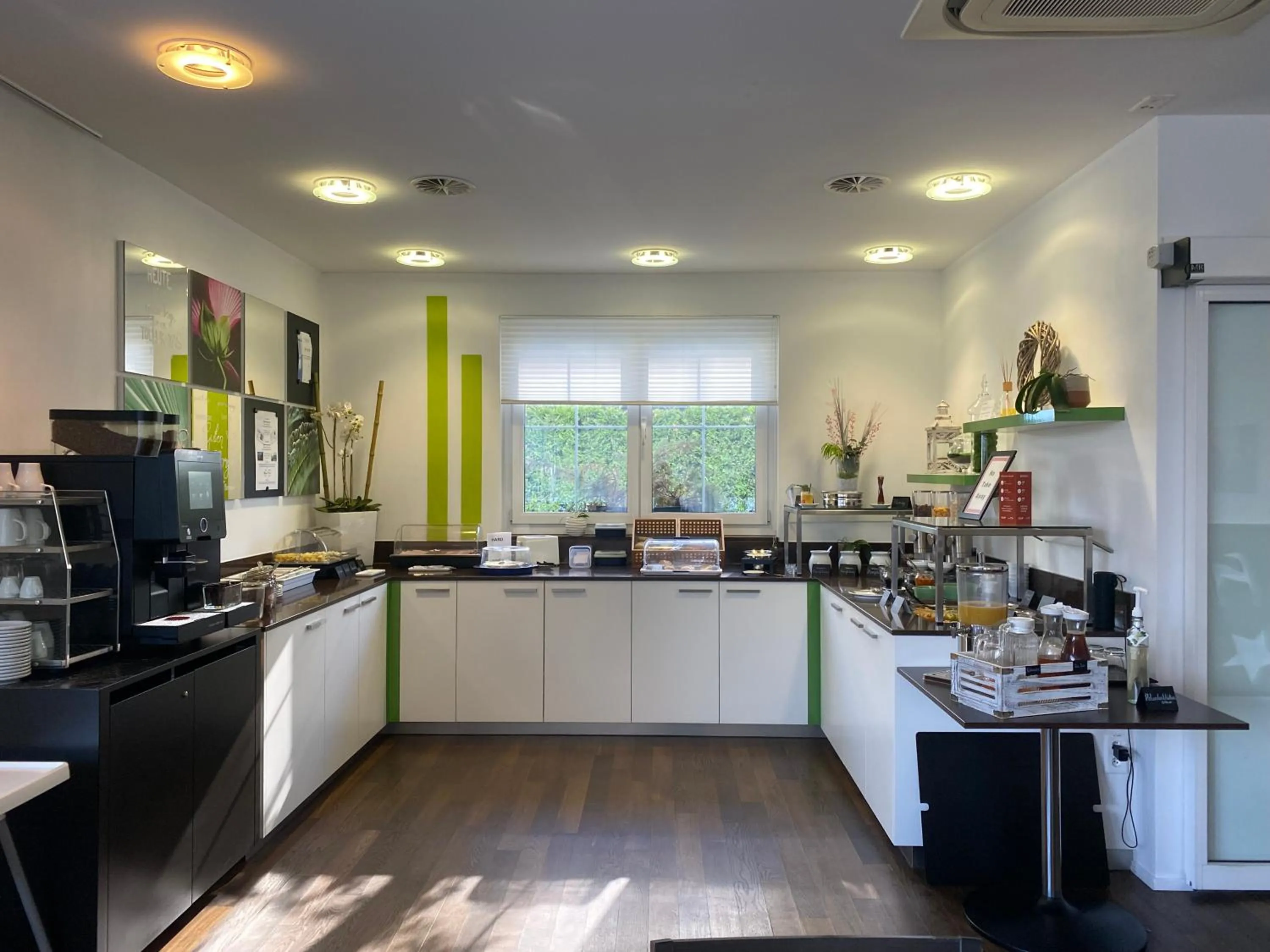 Breakfast in Businesshotel Lux