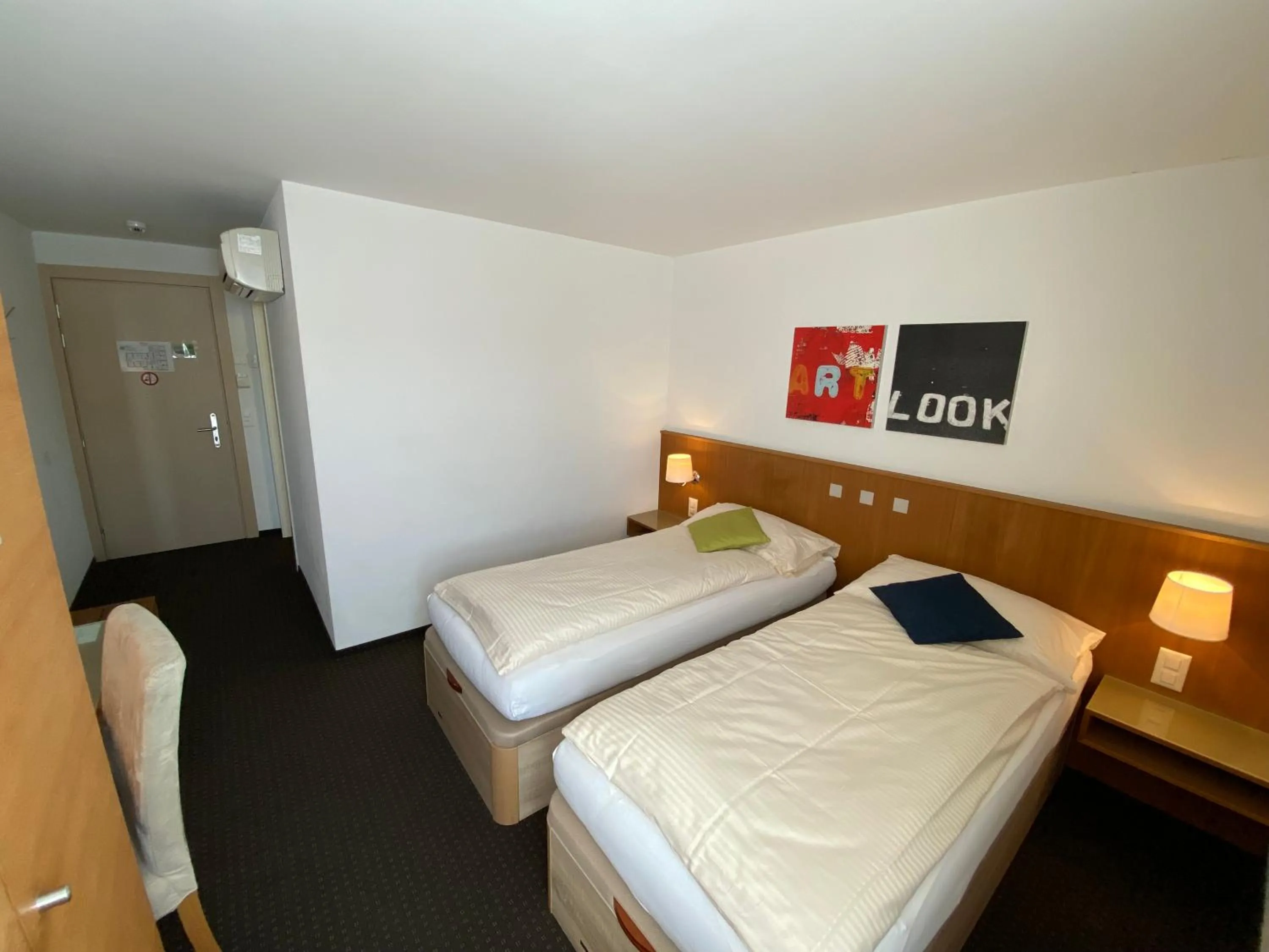 Photo of the whole room, Bed in Businesshotel Lux