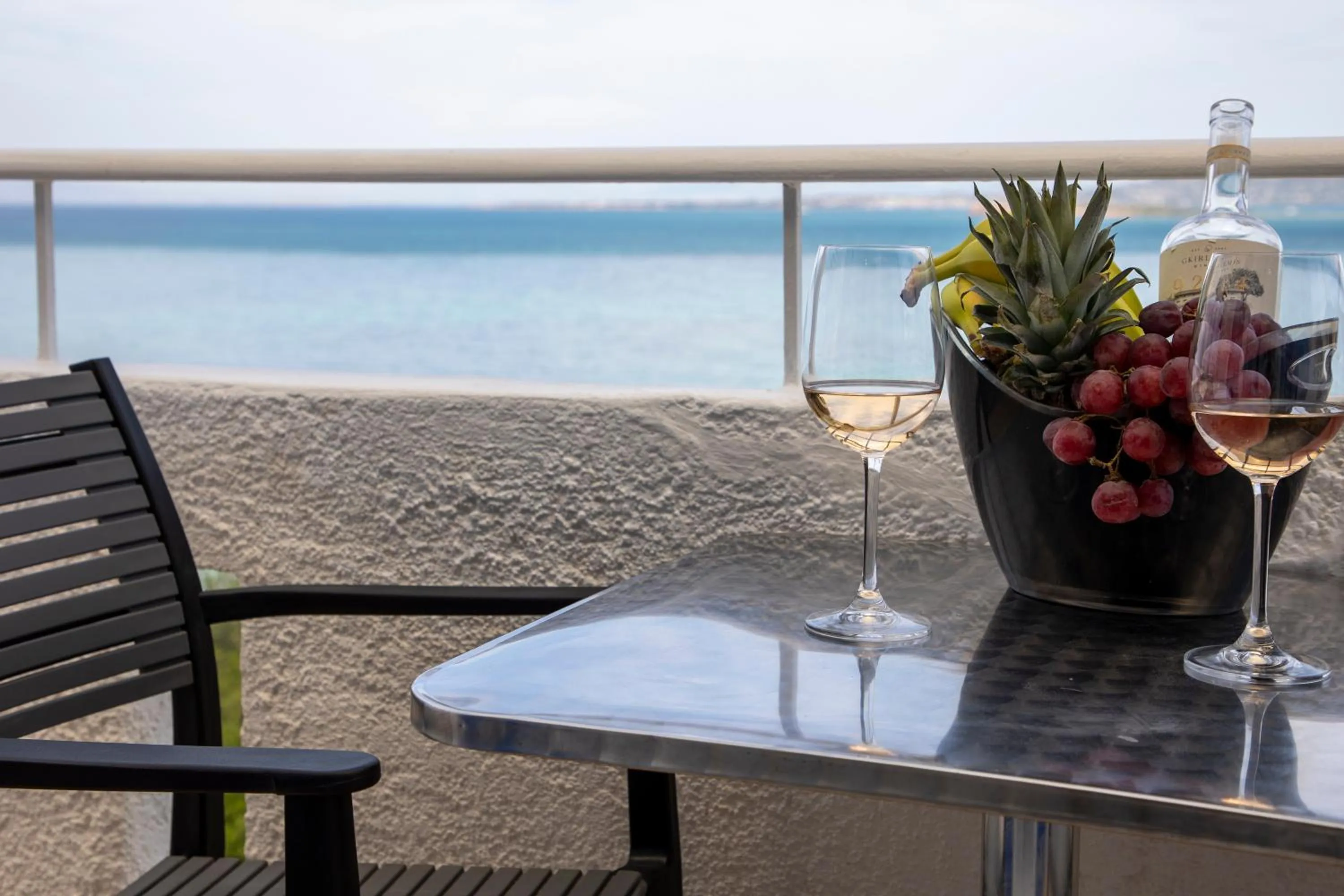 Balcony/Terrace in Sunrise Studios