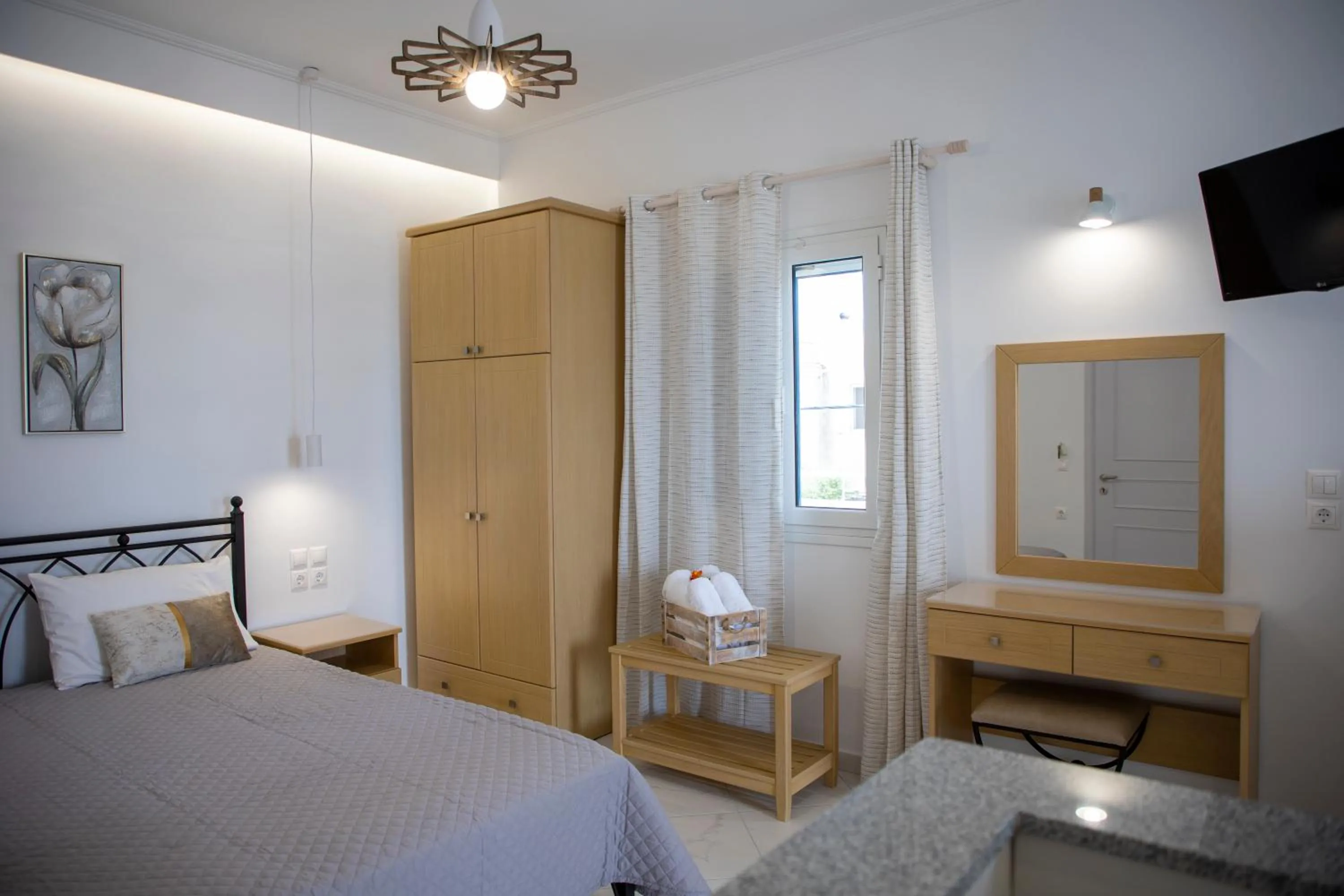 Bed in Sunrise Studios