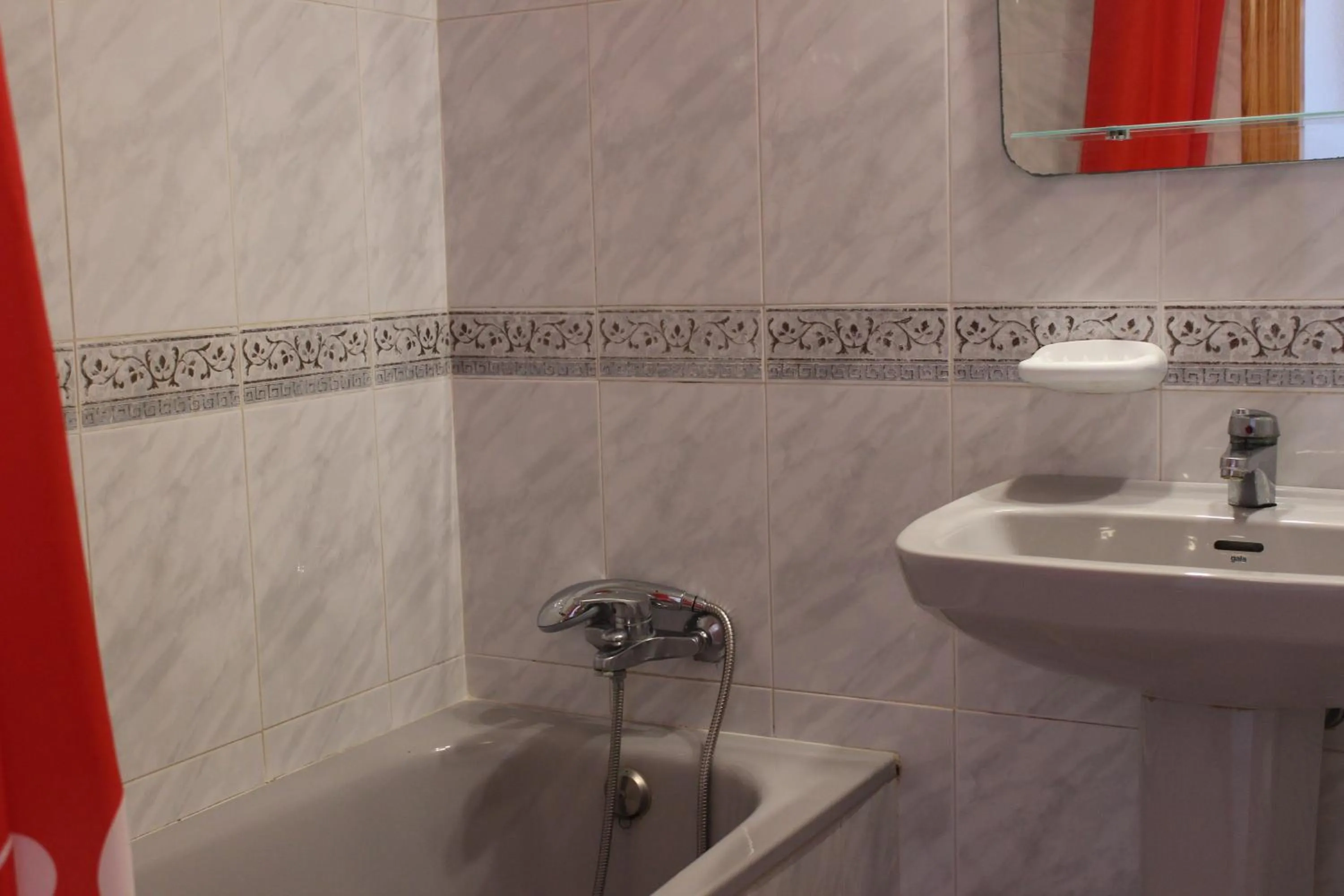 Apartamentos Turísticos Hawaii 6