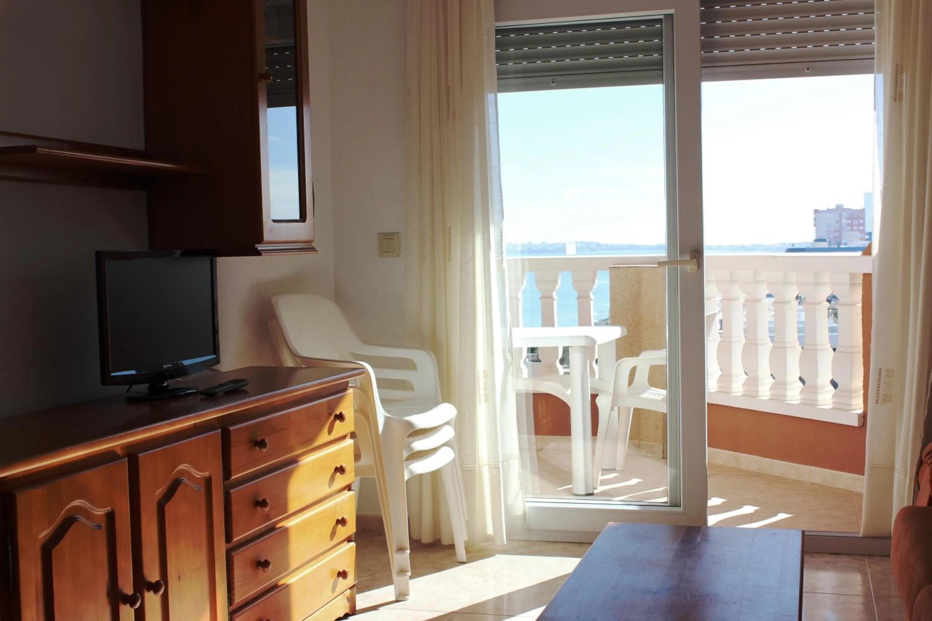 Apartamentos Turísticos Hawaii 6