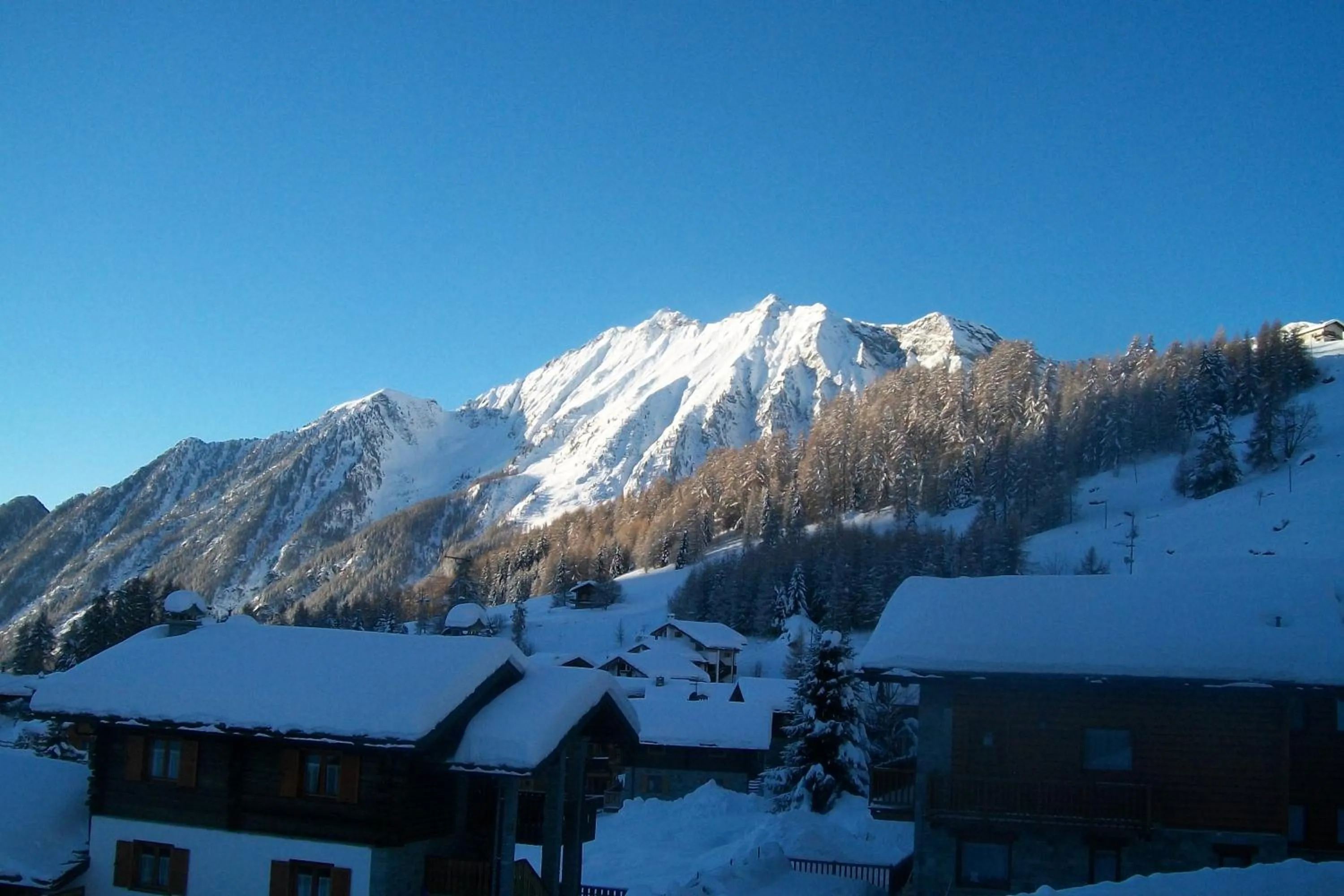 Natural landscape in Gresil Residence