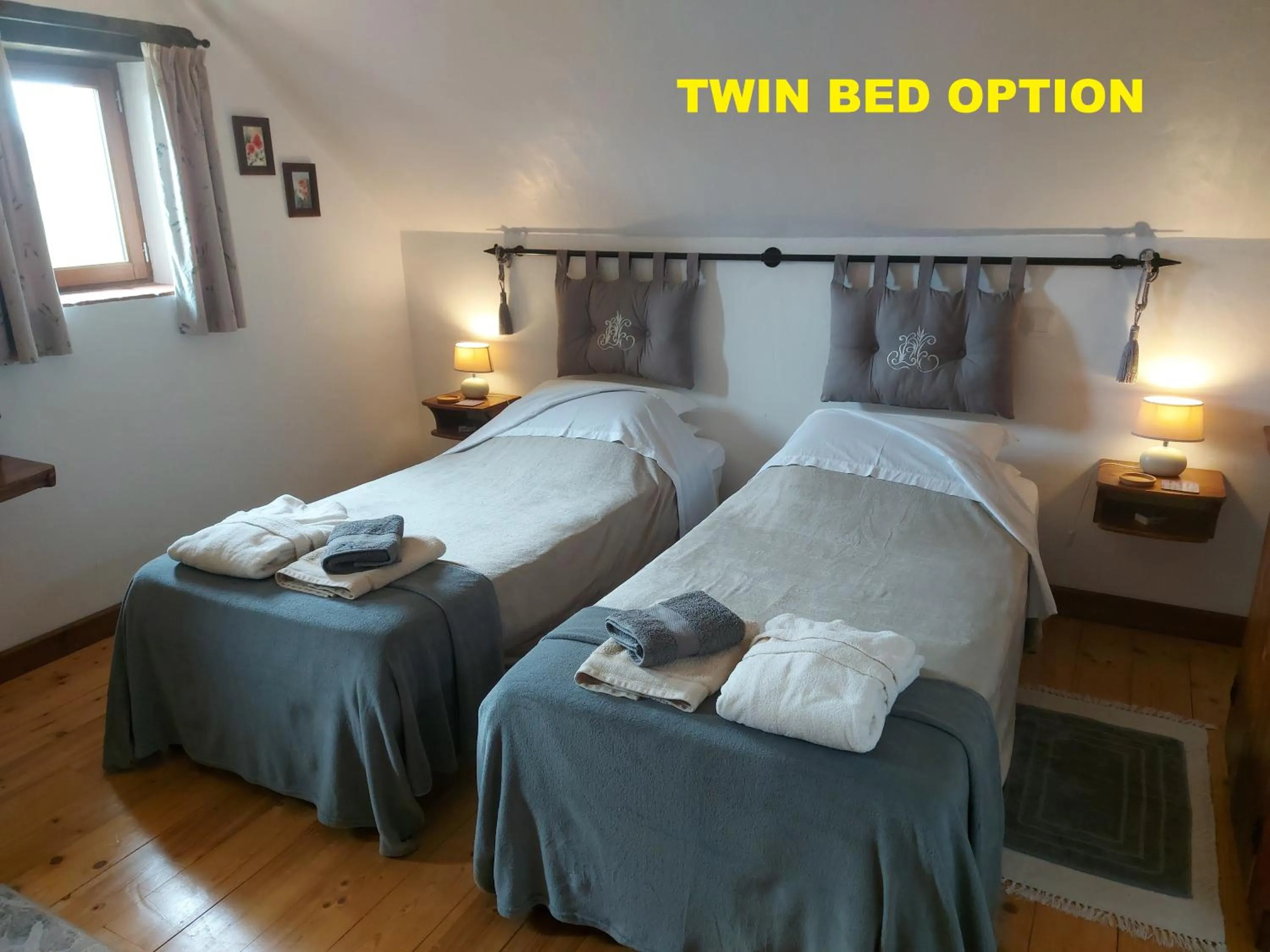 Bed in Hillside Park Dordogne