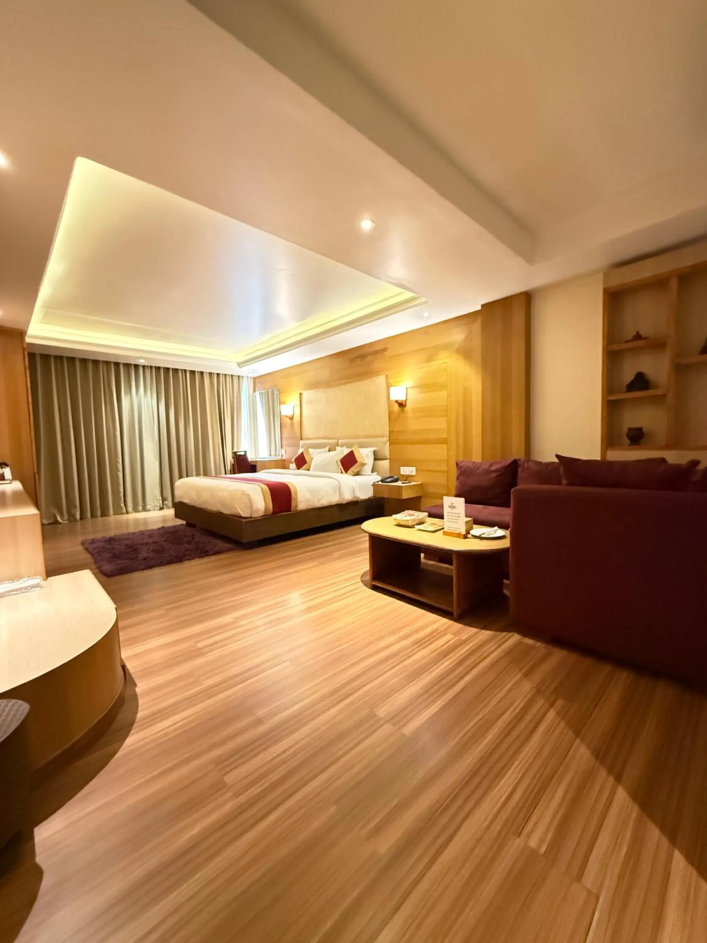 Bathroom, Bed in Hotel Middle Path & Spa