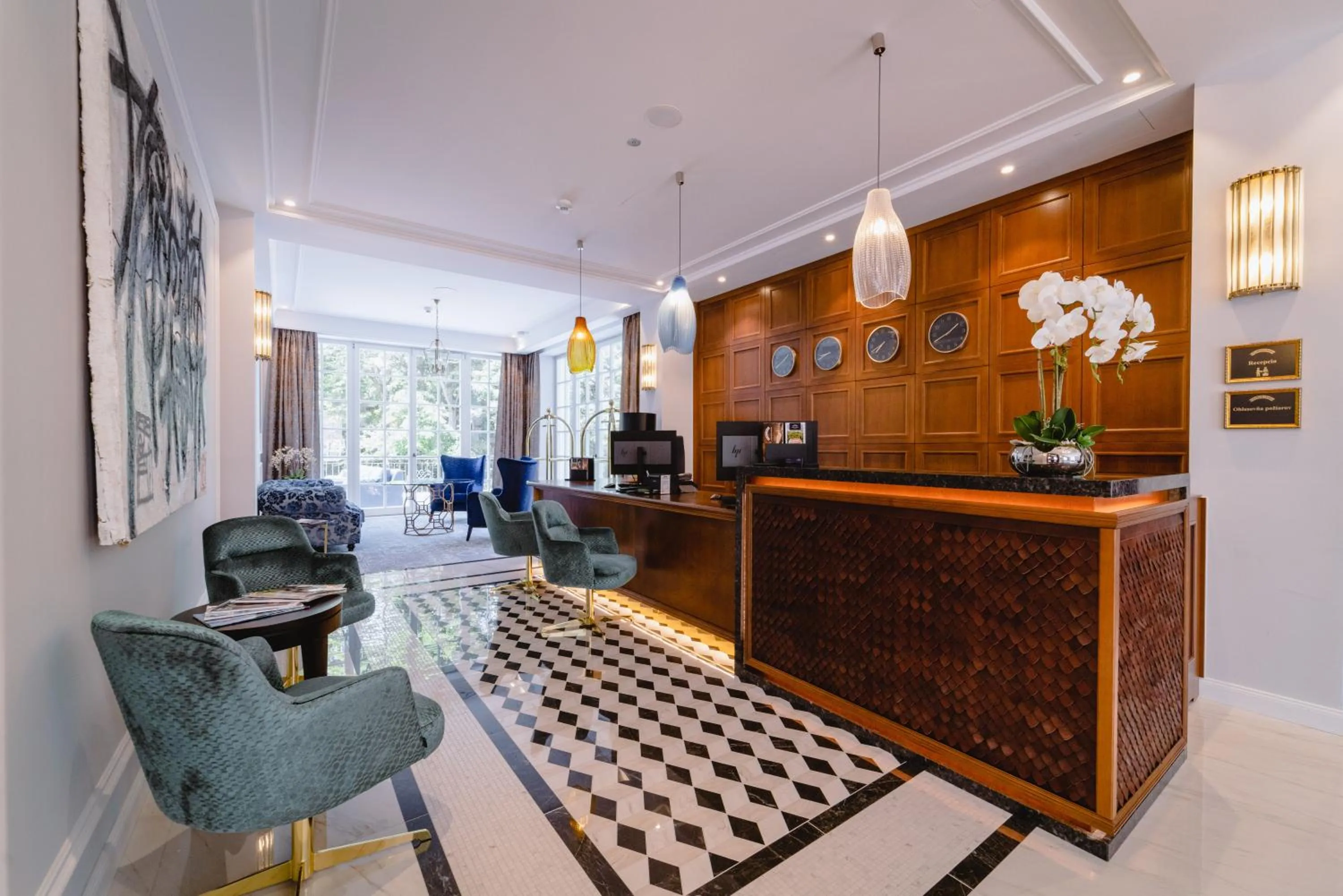 Lobby or reception in Palace Art Hotel Pezinok