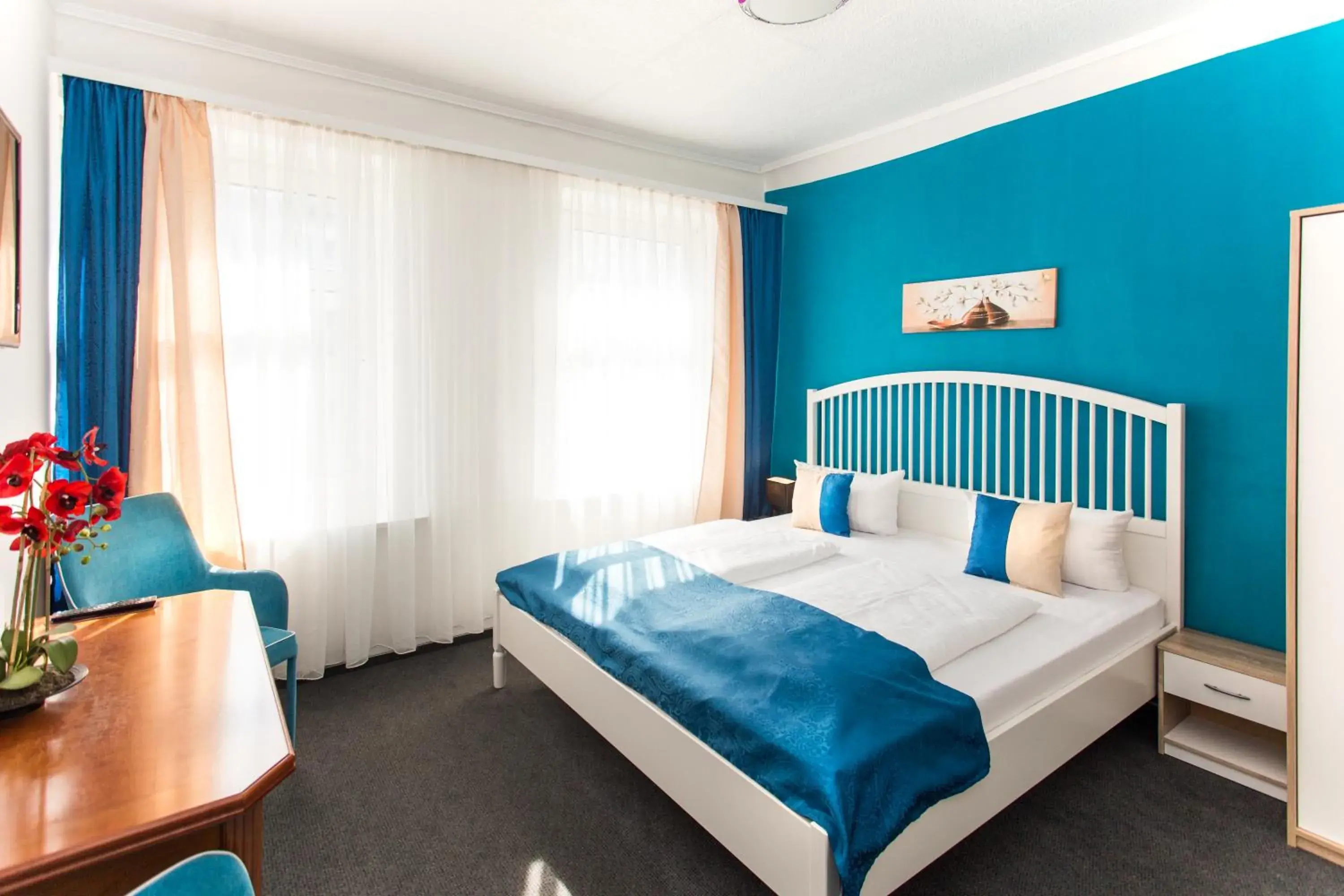 Double Room with Private External Bathroom in Hotel Condor Double Room with Private External Bathroom in Hotel Condor