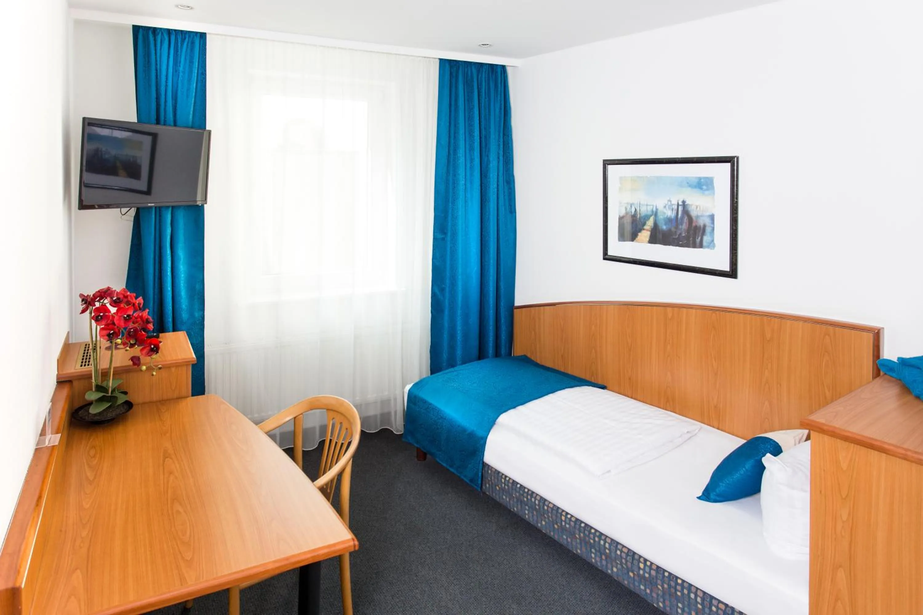 Bedroom, Bed in Hotel Condor