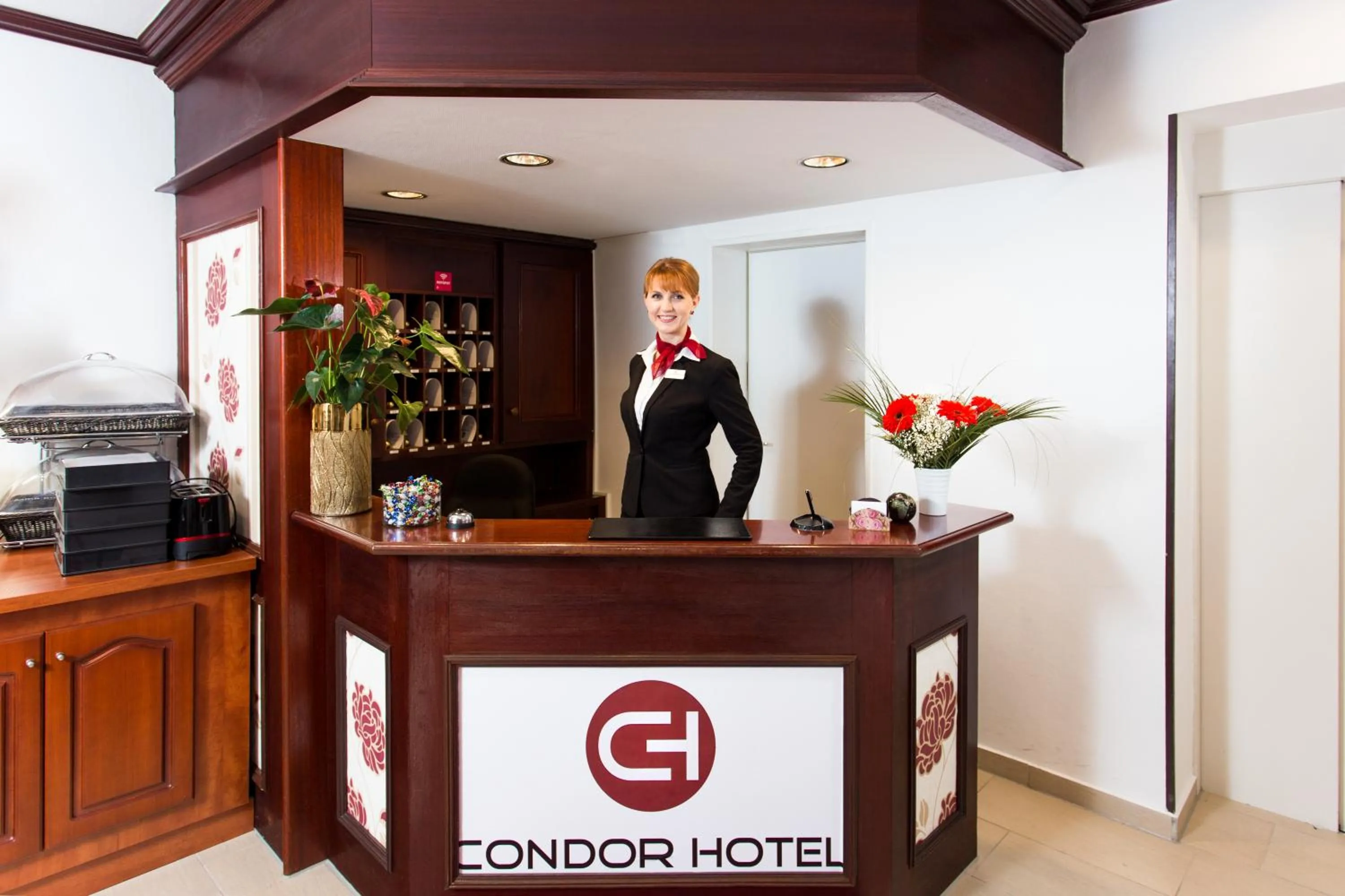 Lobby or reception in Hotel Condor