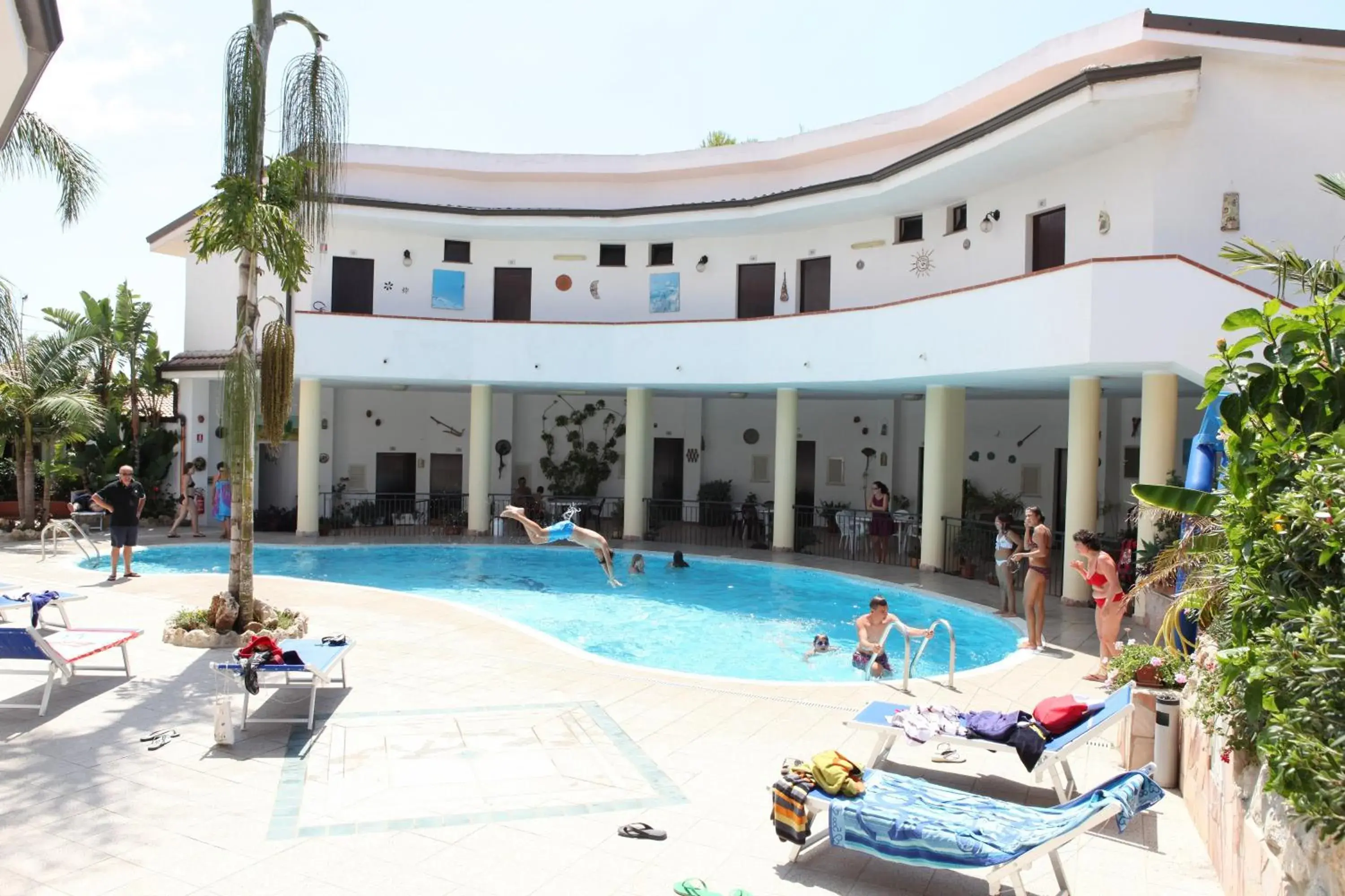 Facade/entrance in Hotel L'Ancora Facade/entrance in Hotel L'Ancora