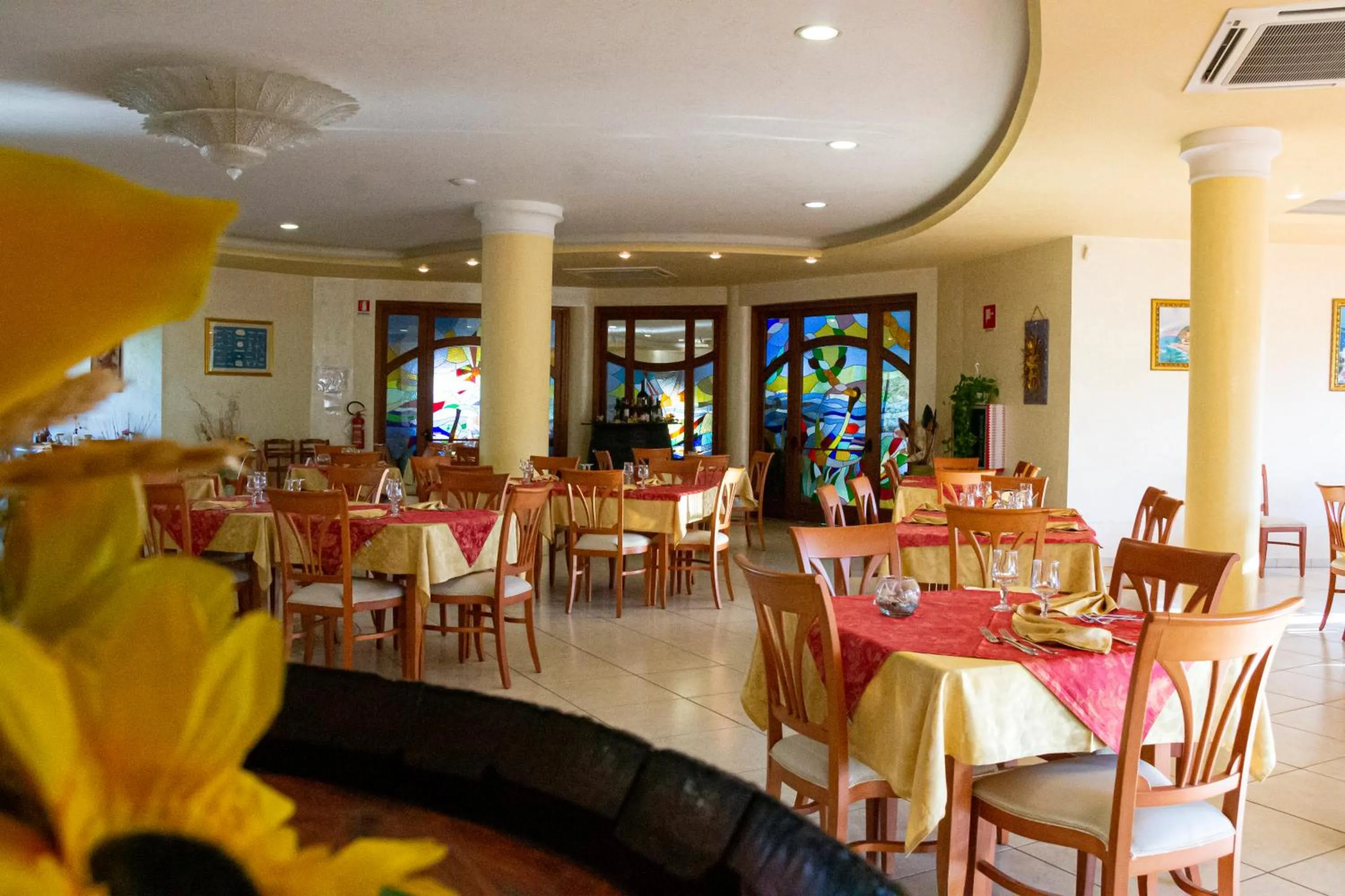 Restaurant/places to eat in Hotel L'Ancora