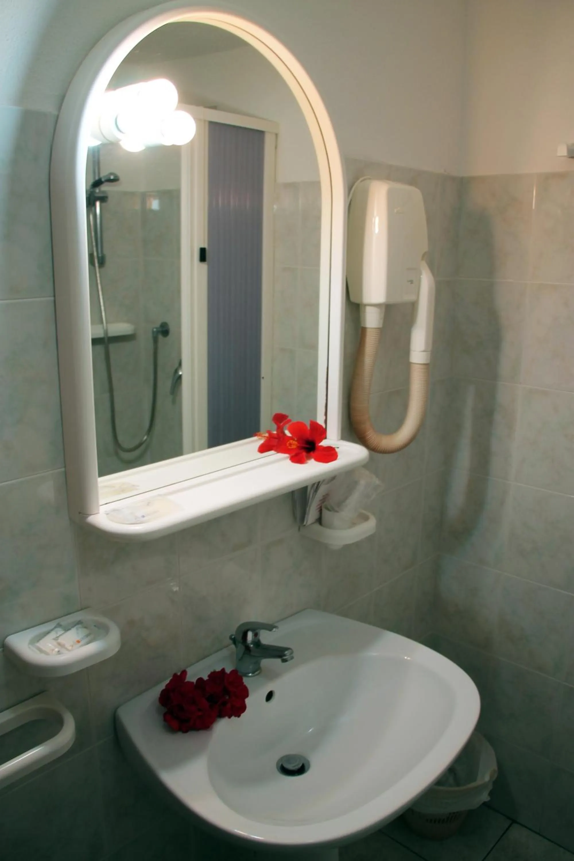 Shower in Hotel L'Ancora