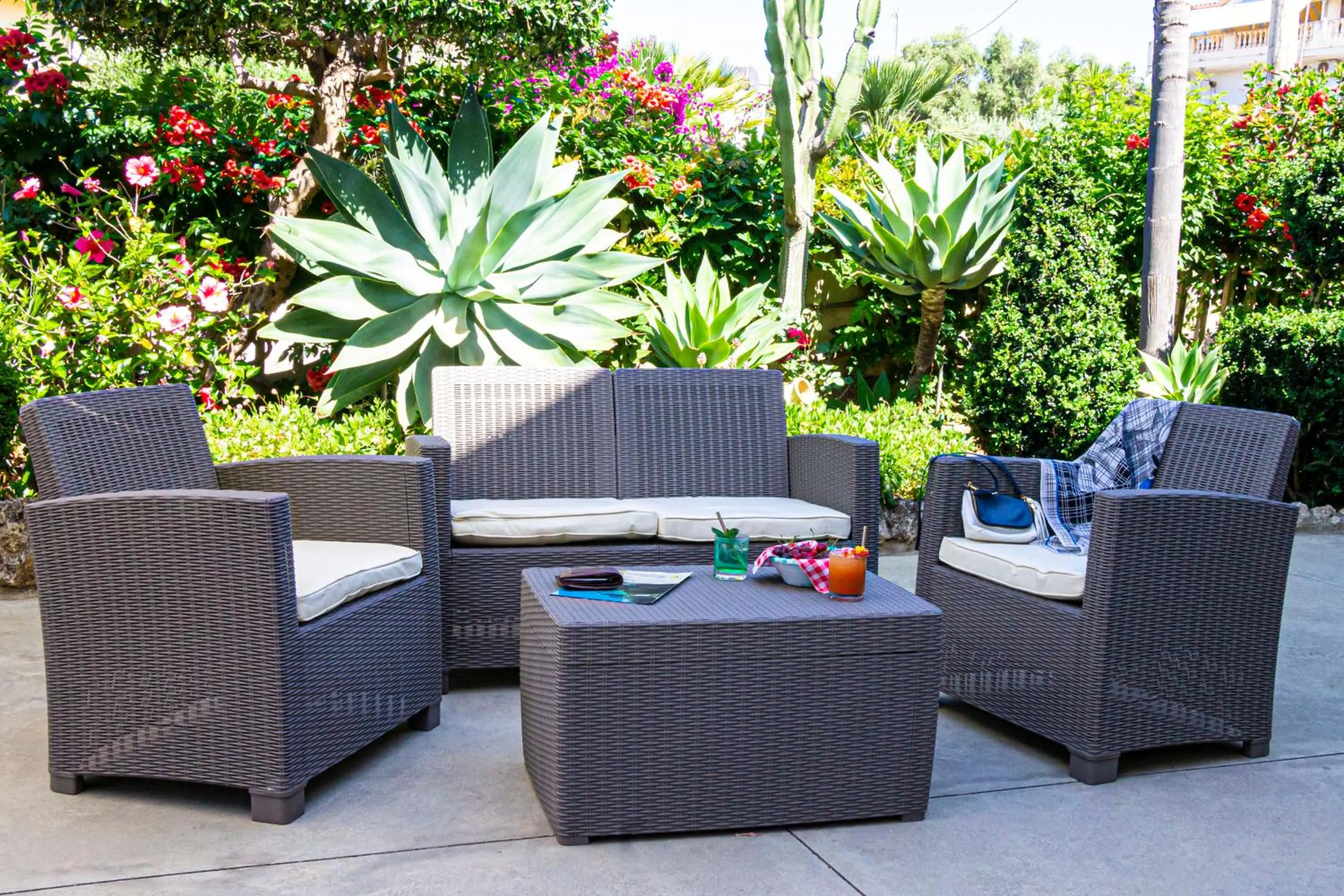 Restaurant/places to eat in Hotel L'Ancora