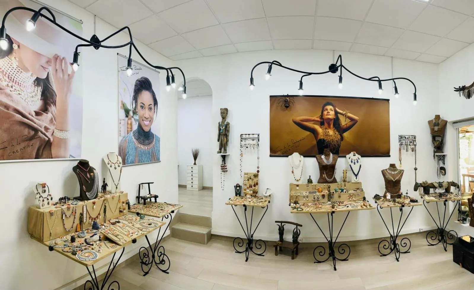 On-site shops in Le Lodge des Almadies