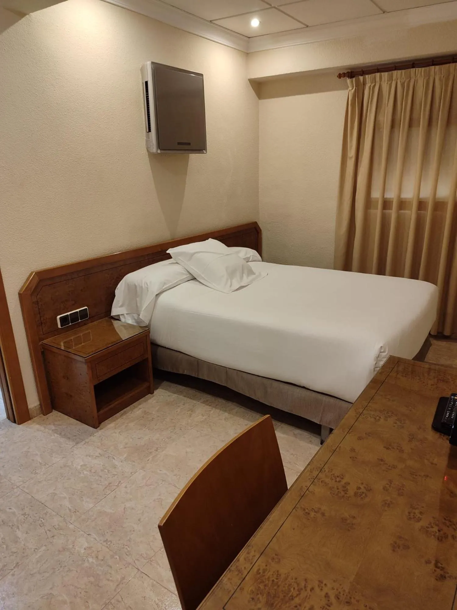 Bed in Hostal Moreno