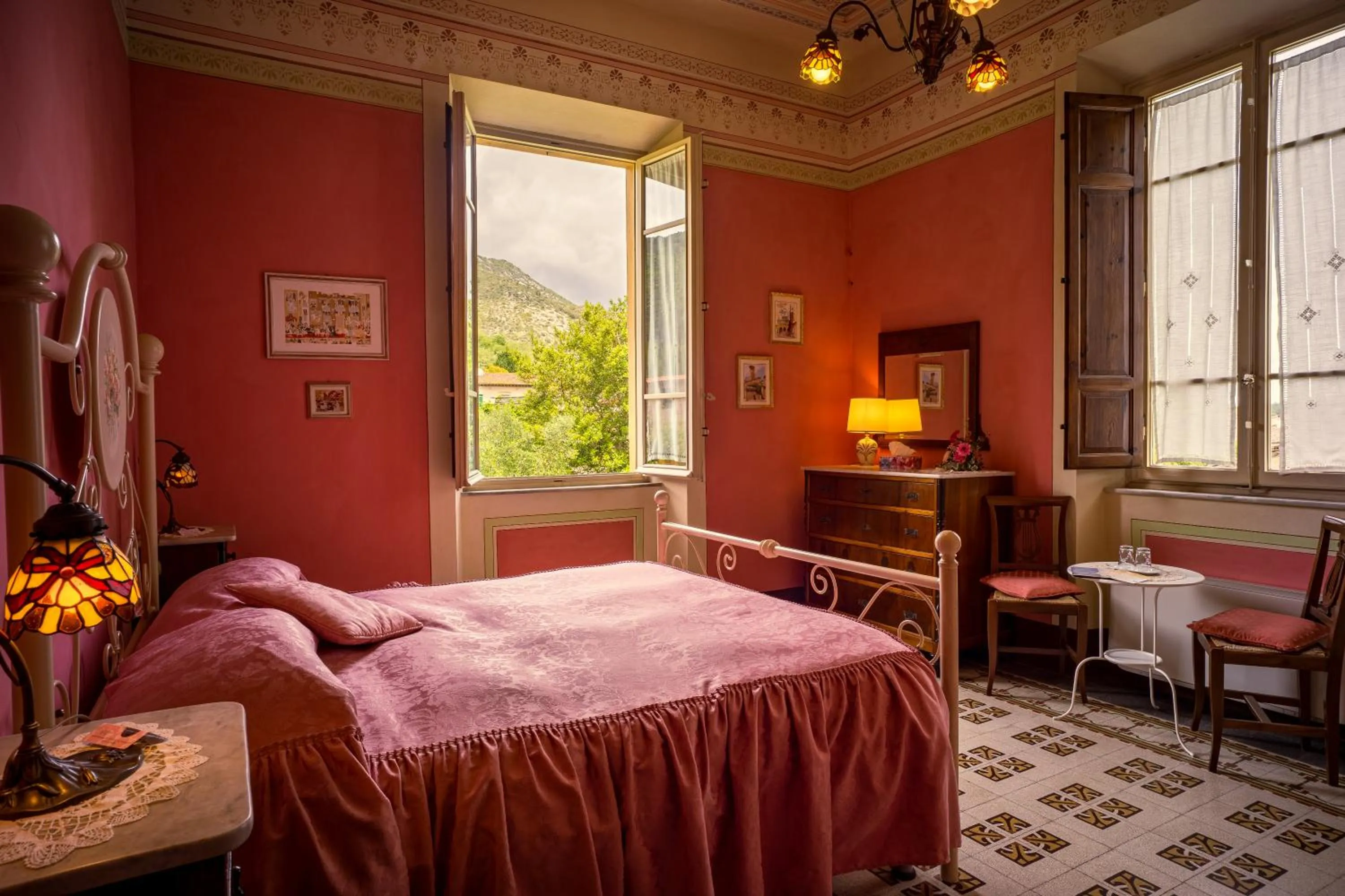 View (from property/room), Bed in Marta Guest House