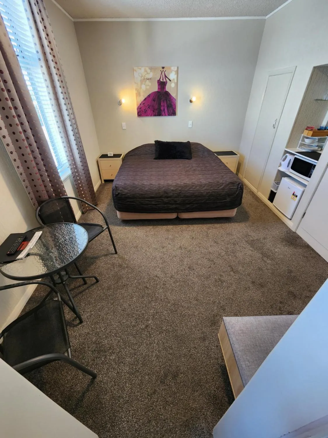 Bed in Masonic Hotel