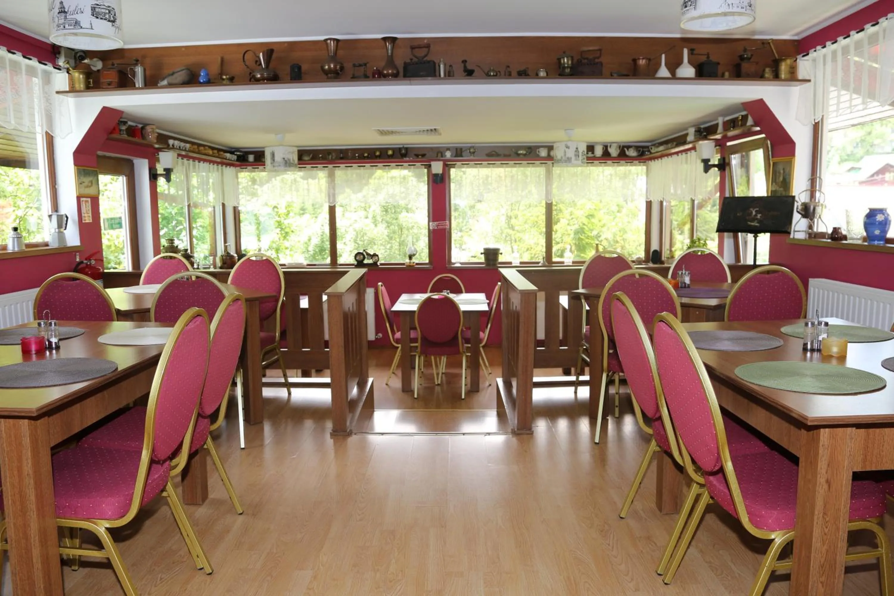 Restaurant/places to eat in New Aosta Garden