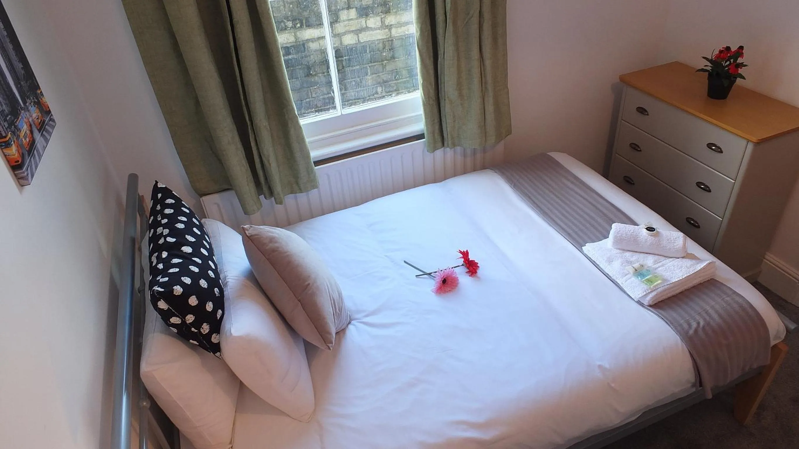 Bed in The Mill Suites - Tas Accommodations