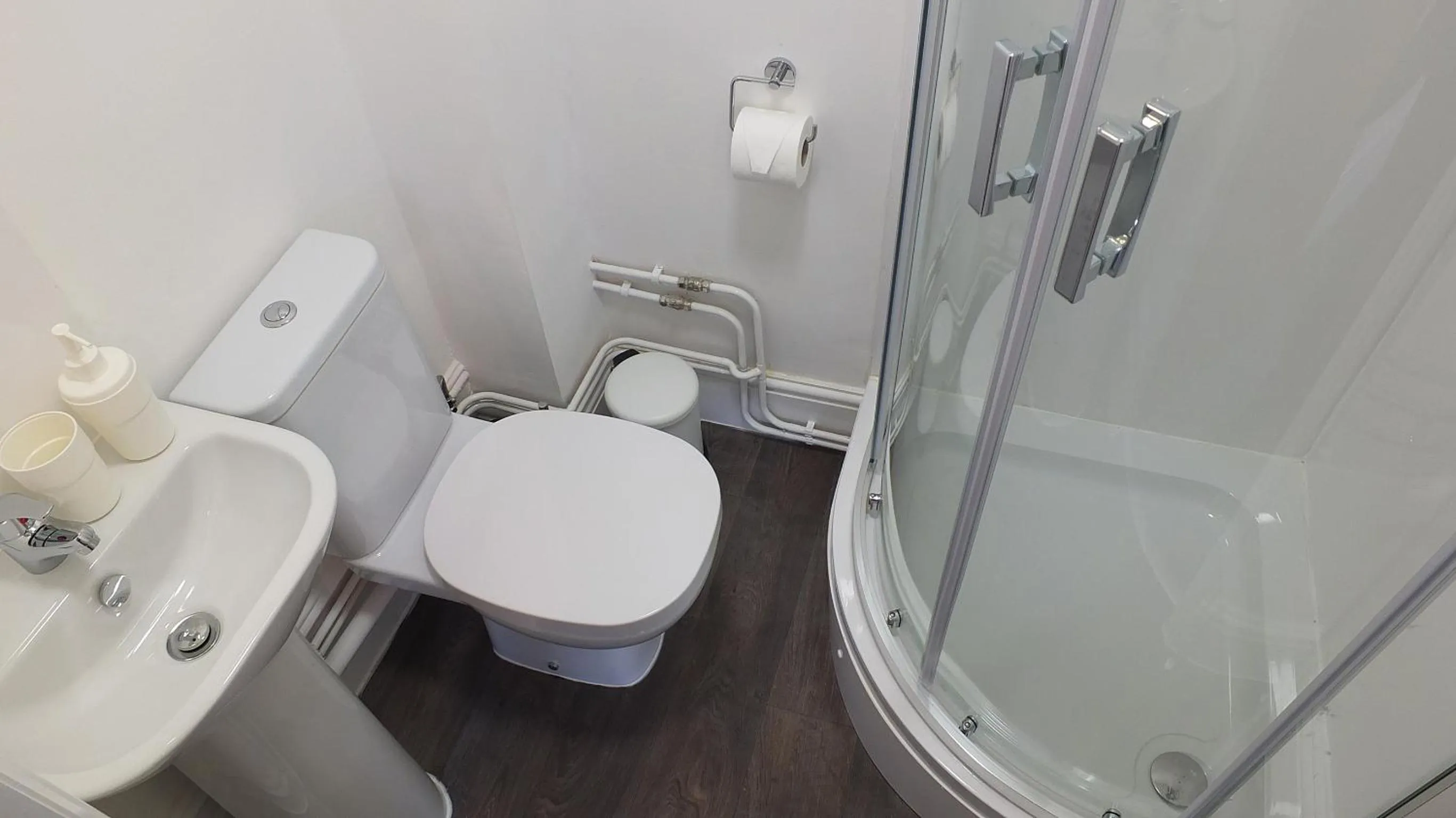 Shower in The Mill Suites - Tas Accommodations