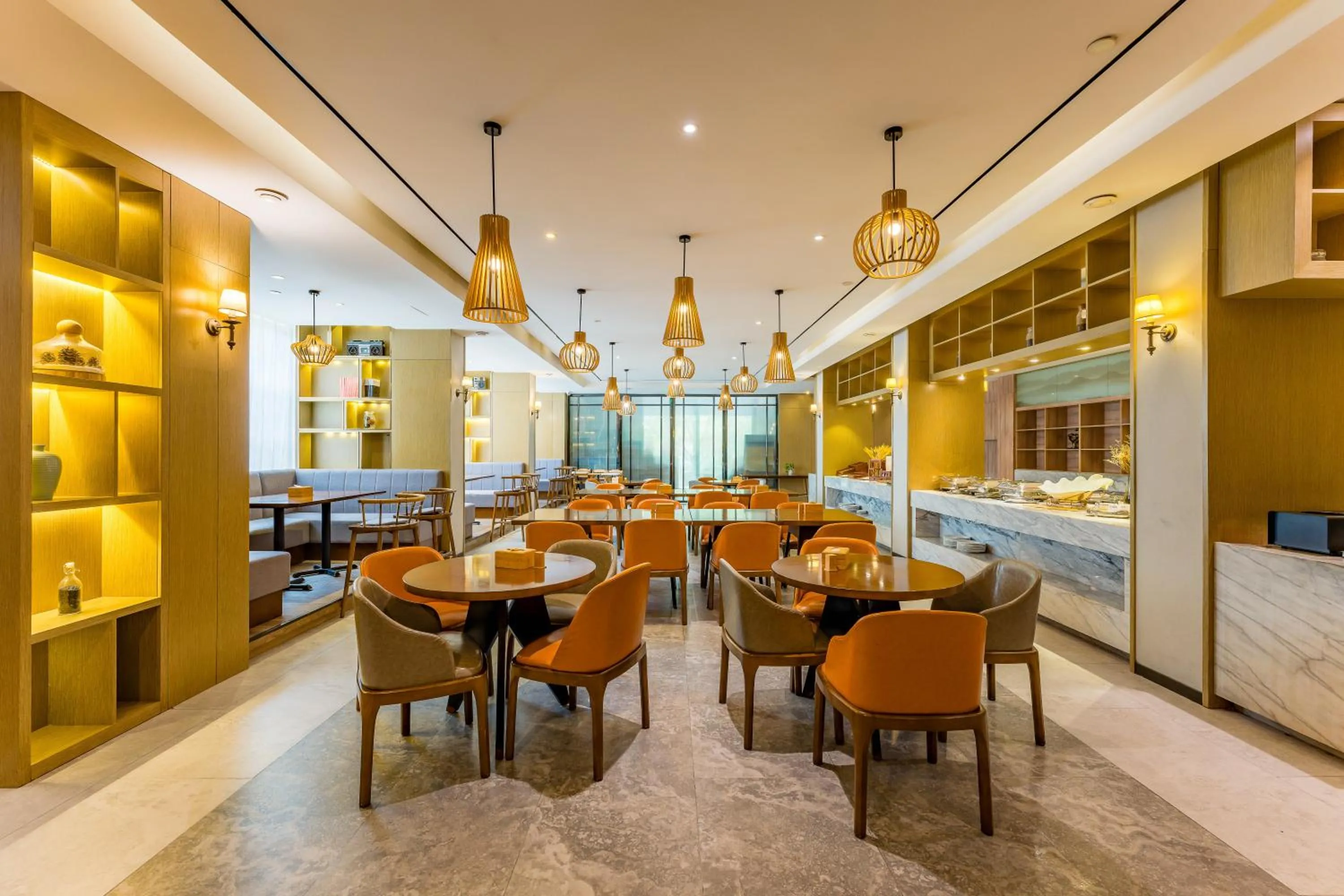 Restaurant/places to eat in Hangzhou West Lake Hubin Yintai Atour Hotel