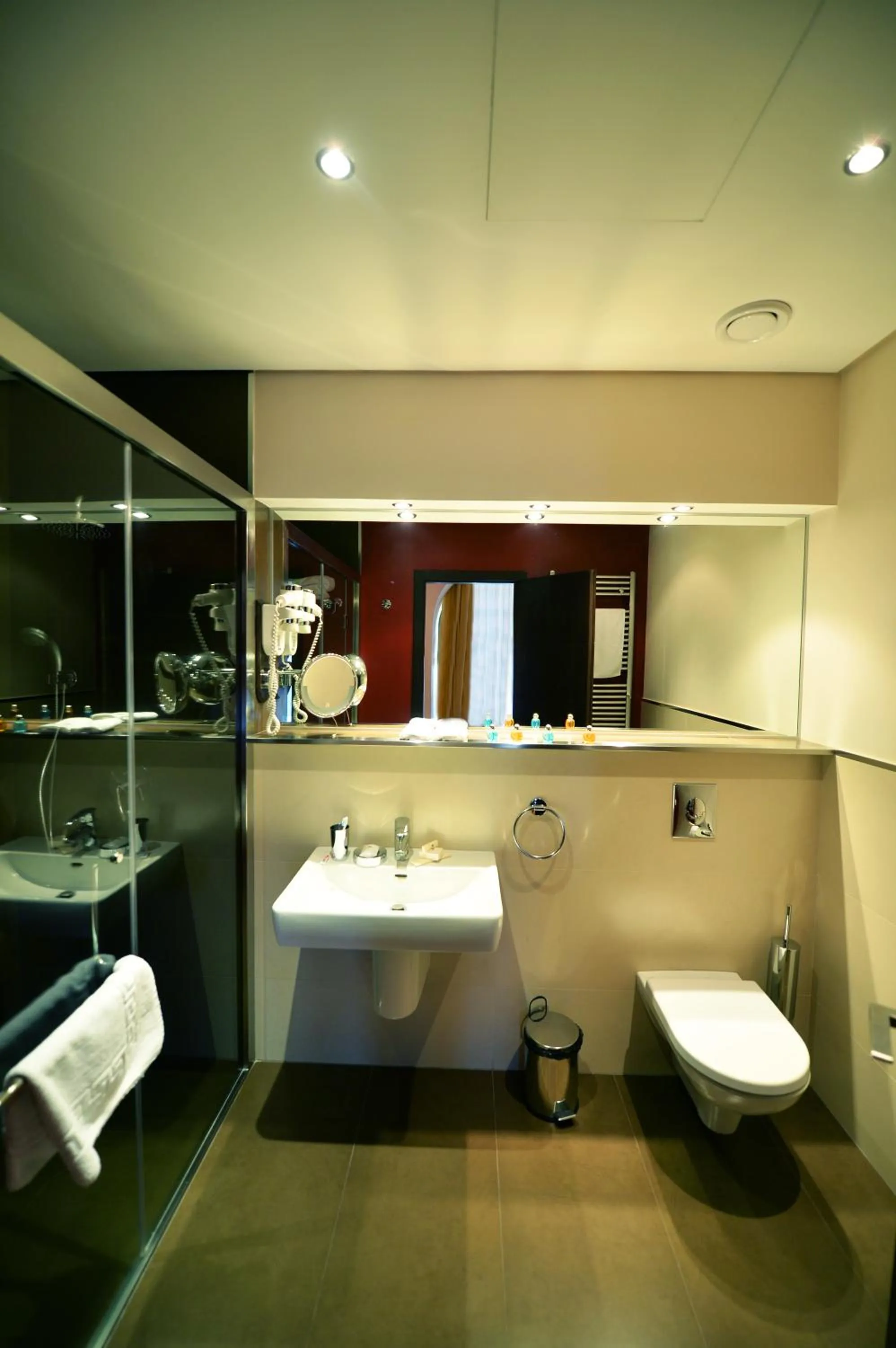 Bathroom in Nane Hotel