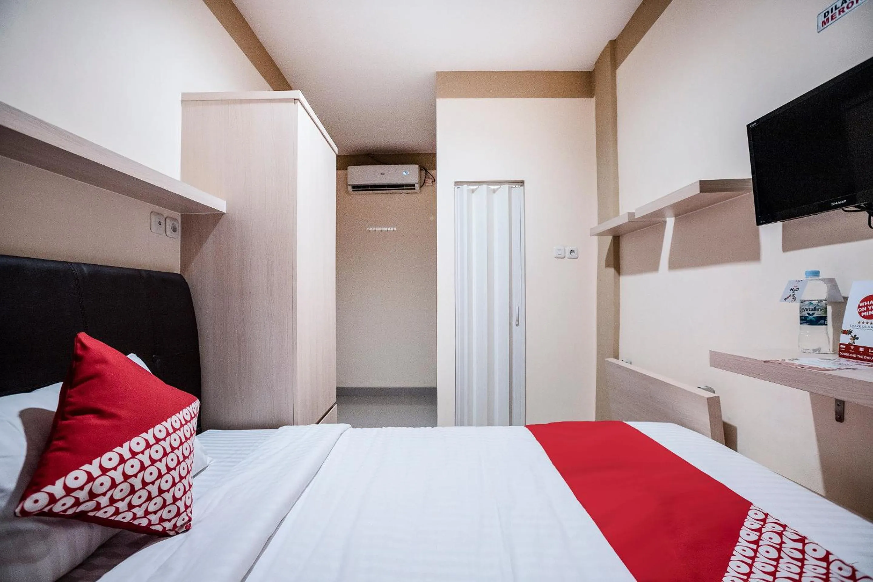 Bedroom, Bed in Hotel O Balcon Biru