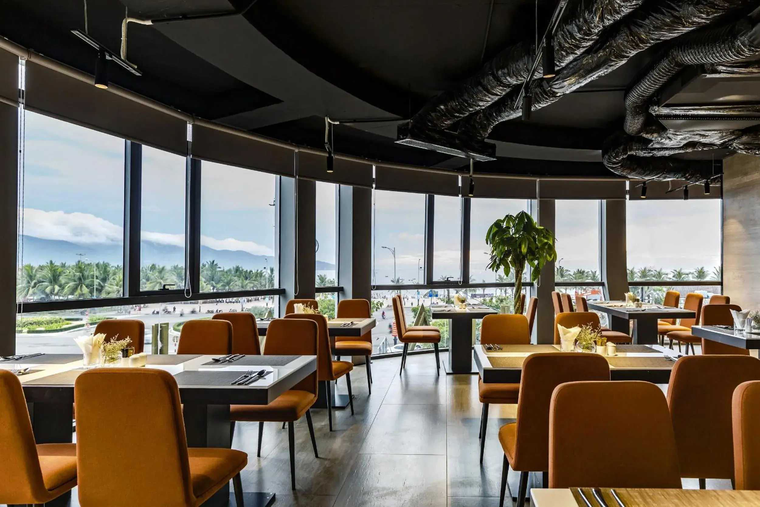 Restaurant/places to eat in Stella Maris Beach Danang Restaurant/places to eat in Stella Maris Beach Danang