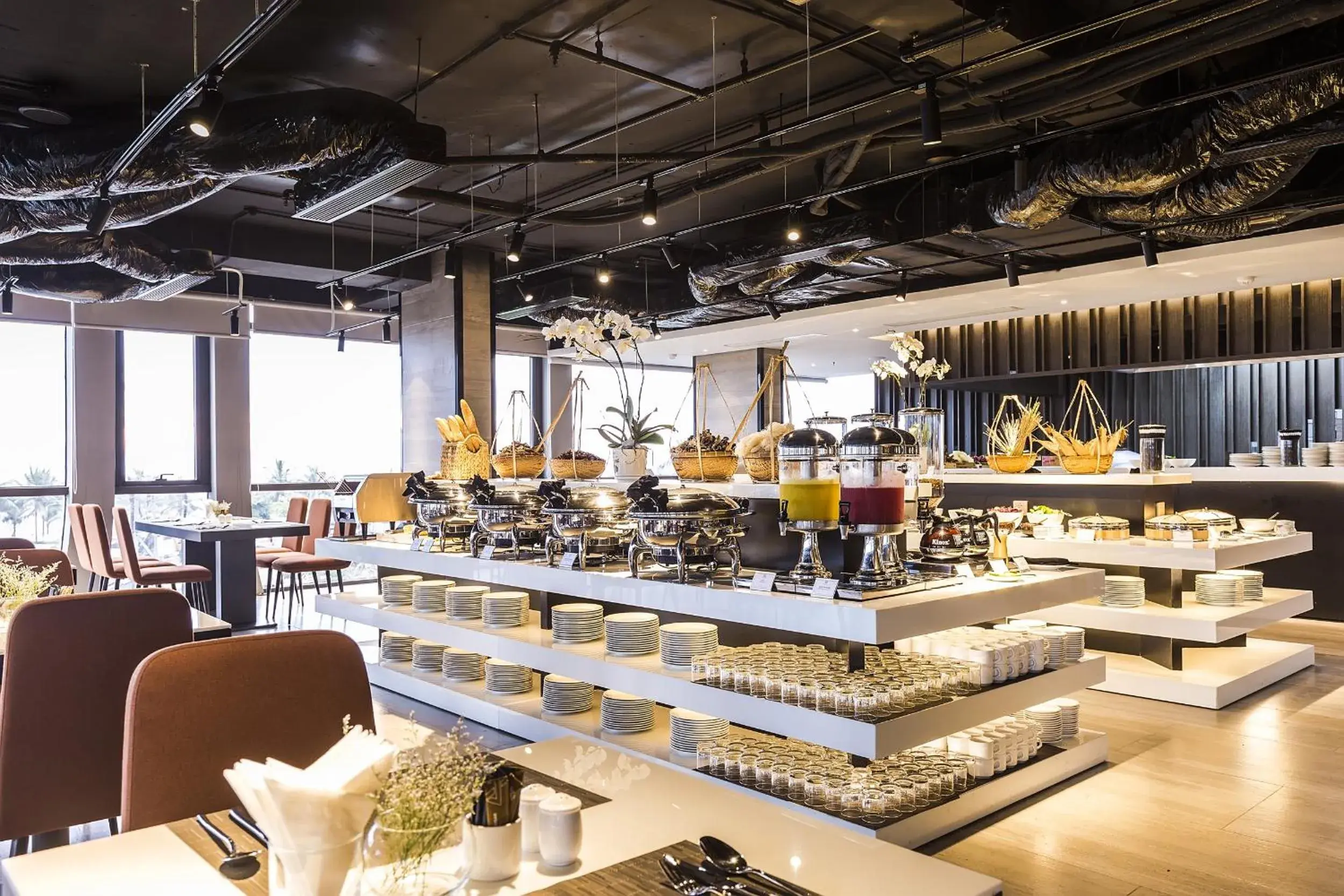 Restaurant/places to eat in Stella Maris Beach Danang Restaurant/places to eat in Stella Maris Beach Danang