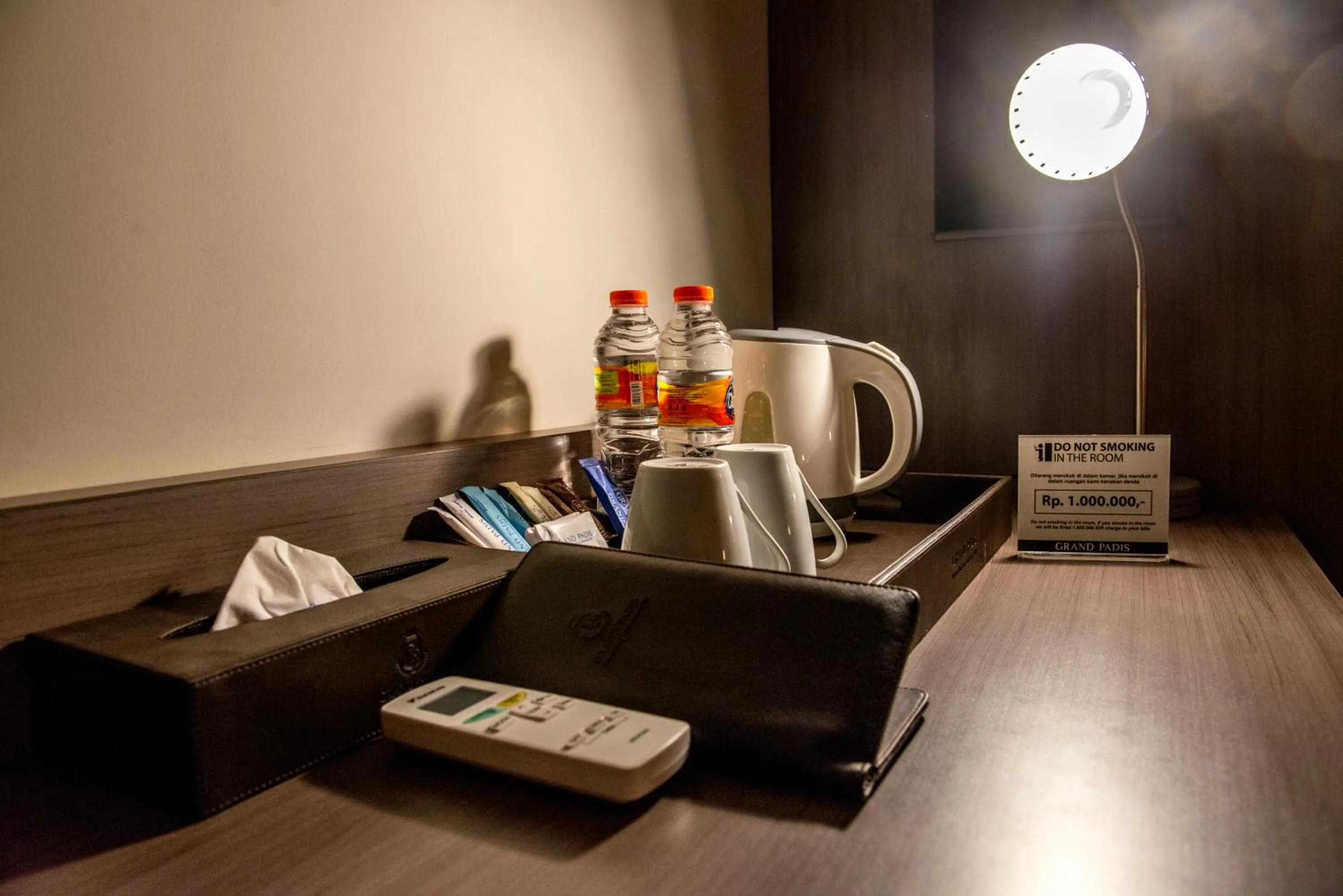 Coffee/tea facilities in Grand Padis Hotel