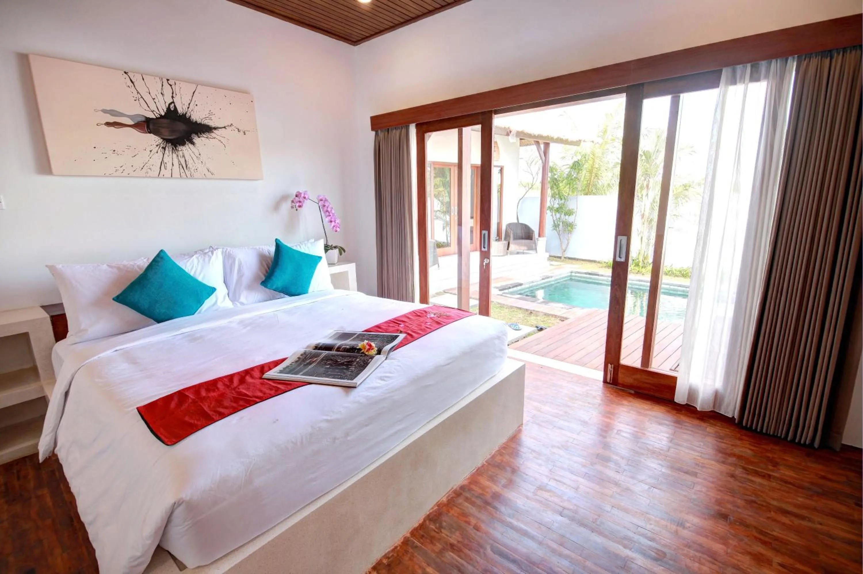 Balcony/Terrace, Bed in Prawiba Villa