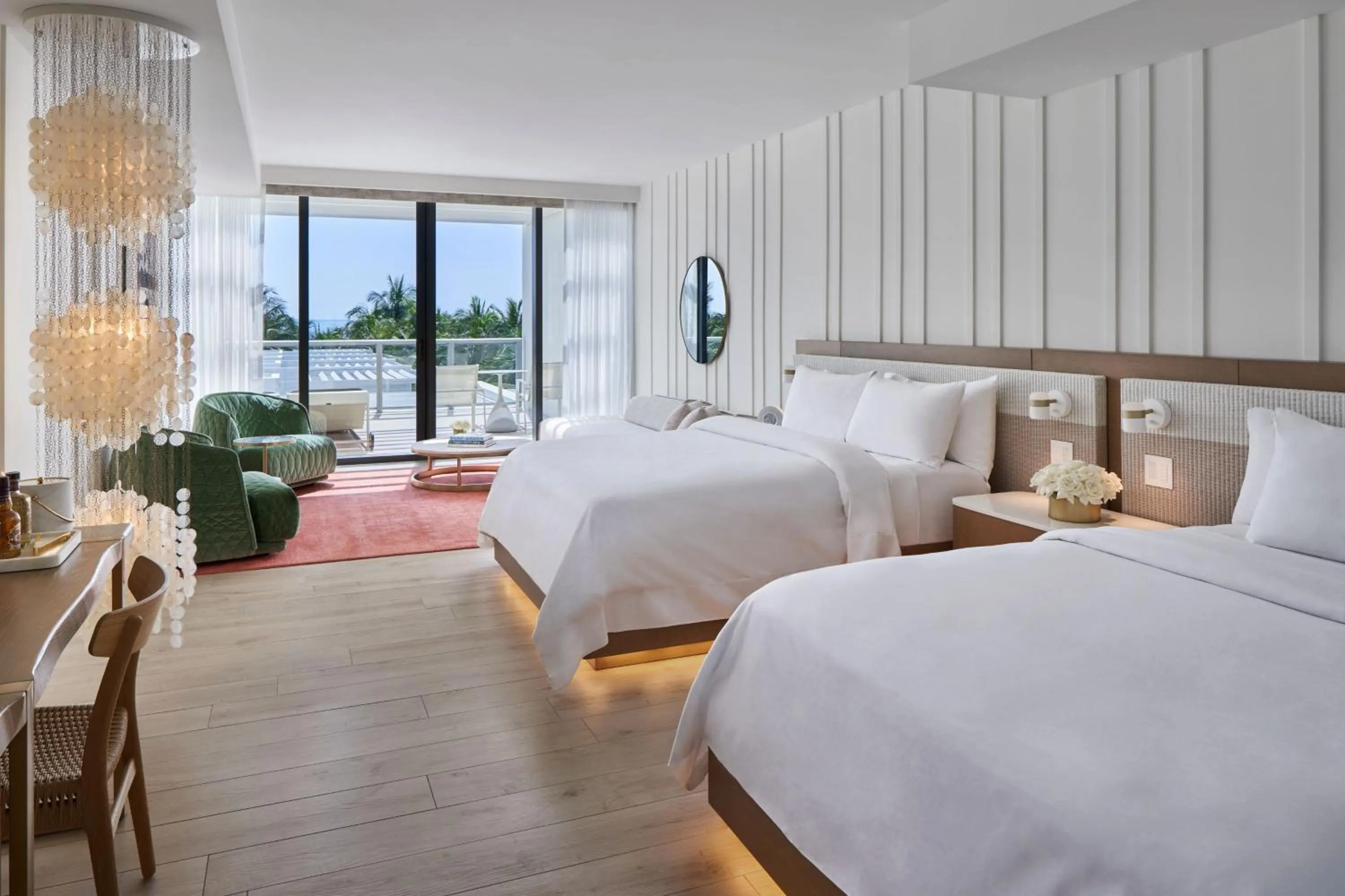 Bedroom, Bed in W South Beach