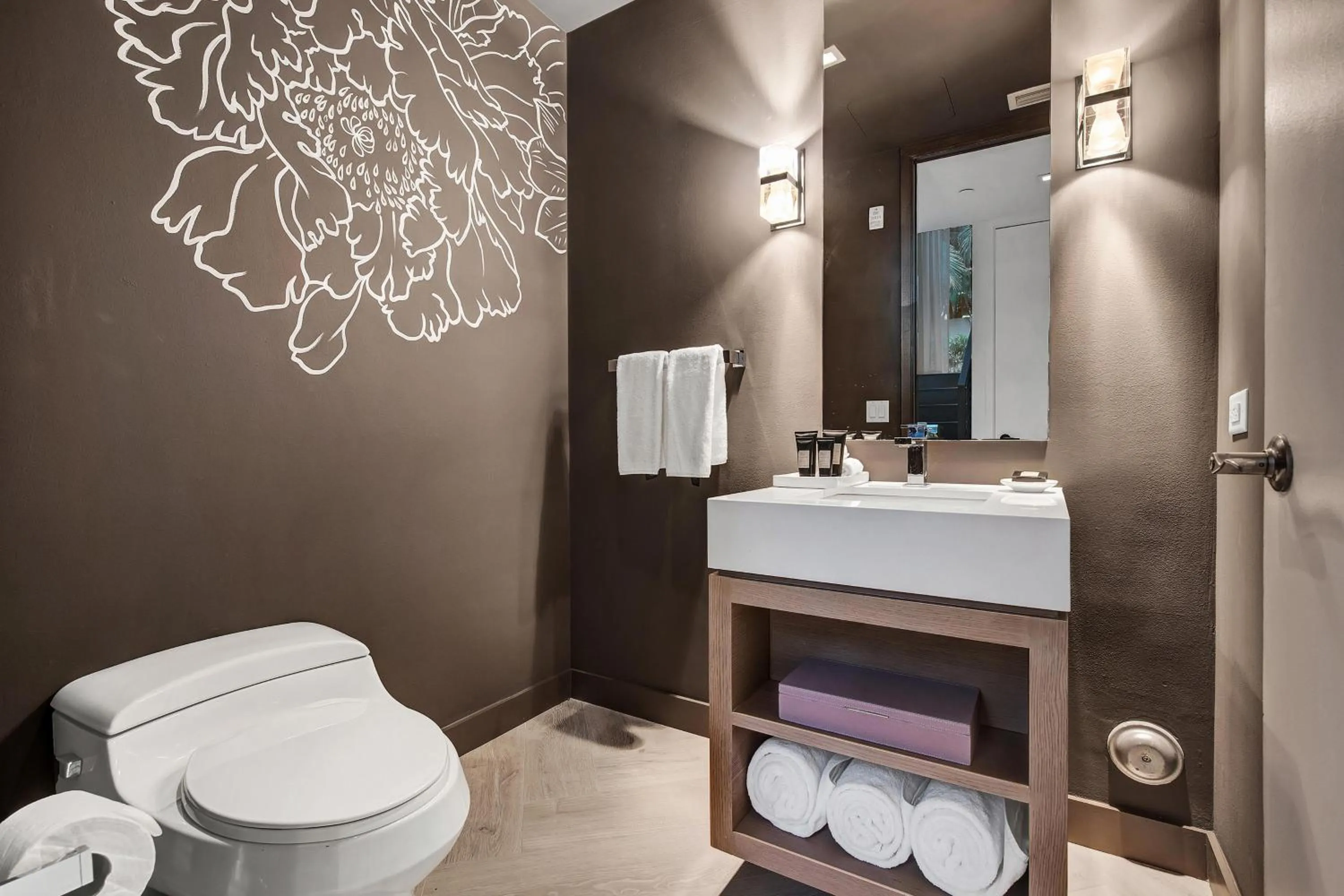 Swimming pool in W South Beach