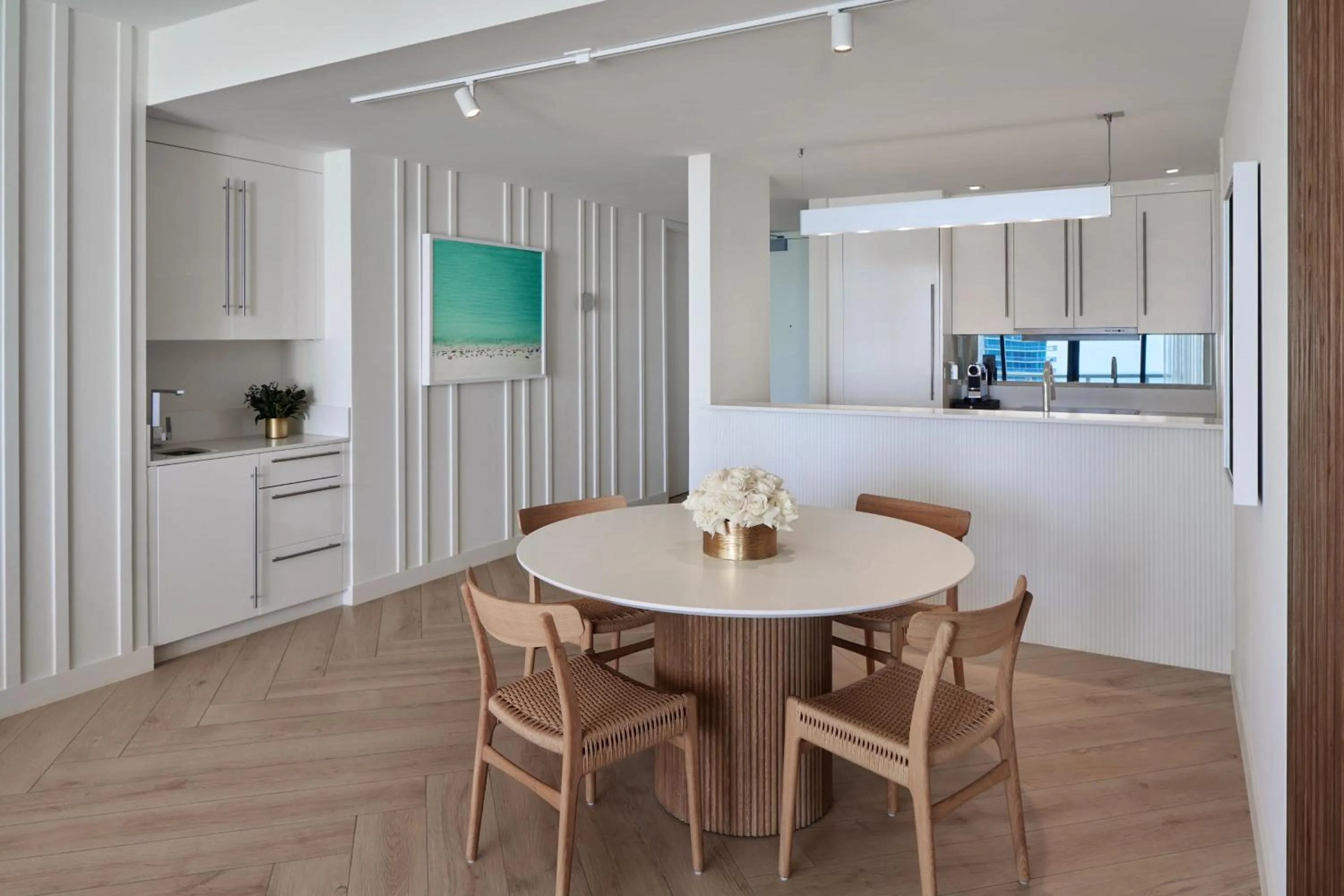 Kitchen or kitchenette in W South Beach