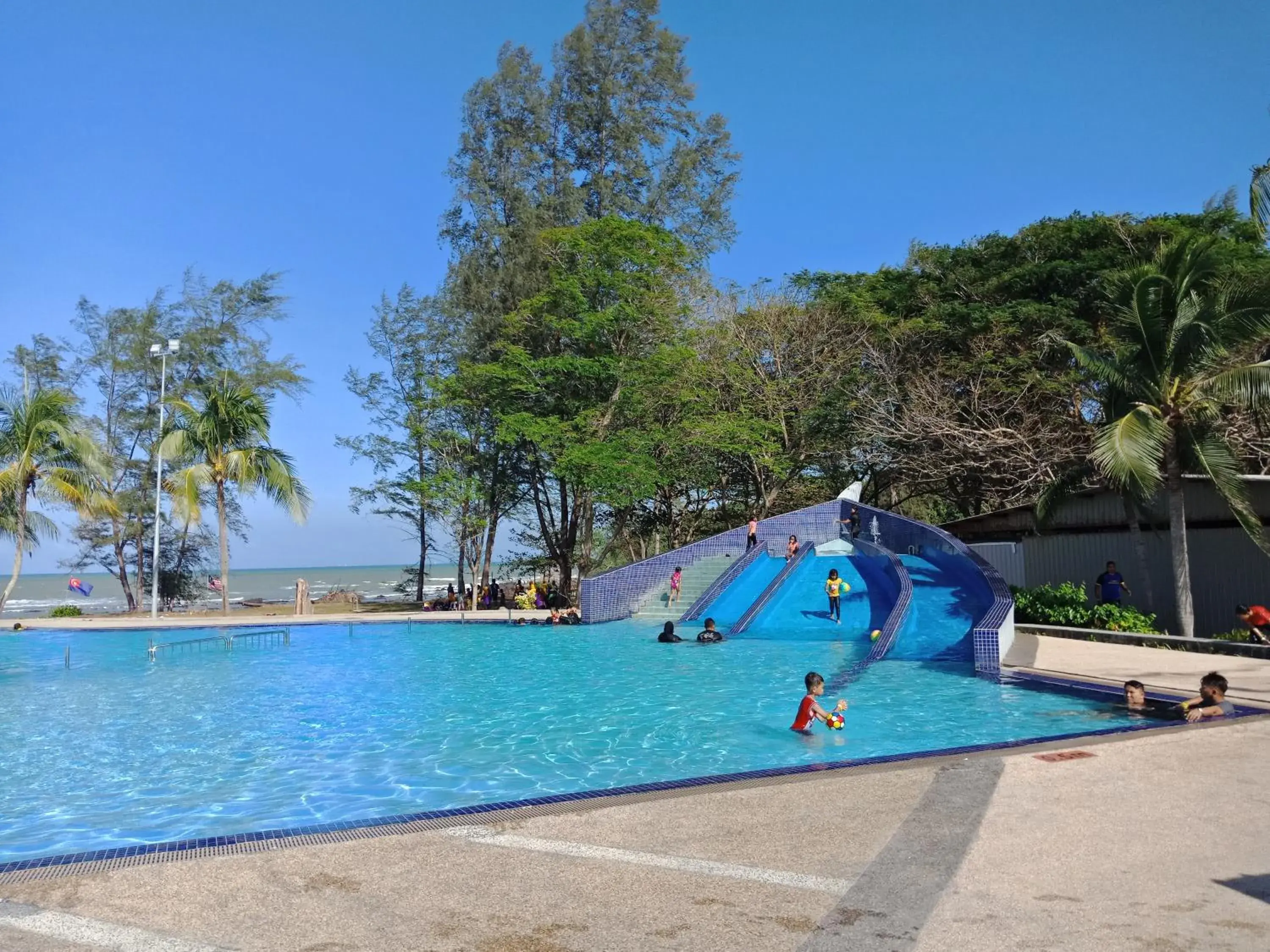 Swimming pool in Desaru, Bayu Balau Beach Resort Swimming pool in Desaru, Bayu Balau Beach Resort